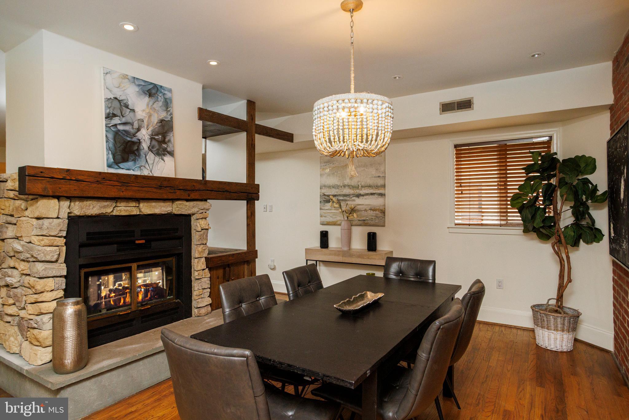 WASHINGTON SQ WEST - Residential