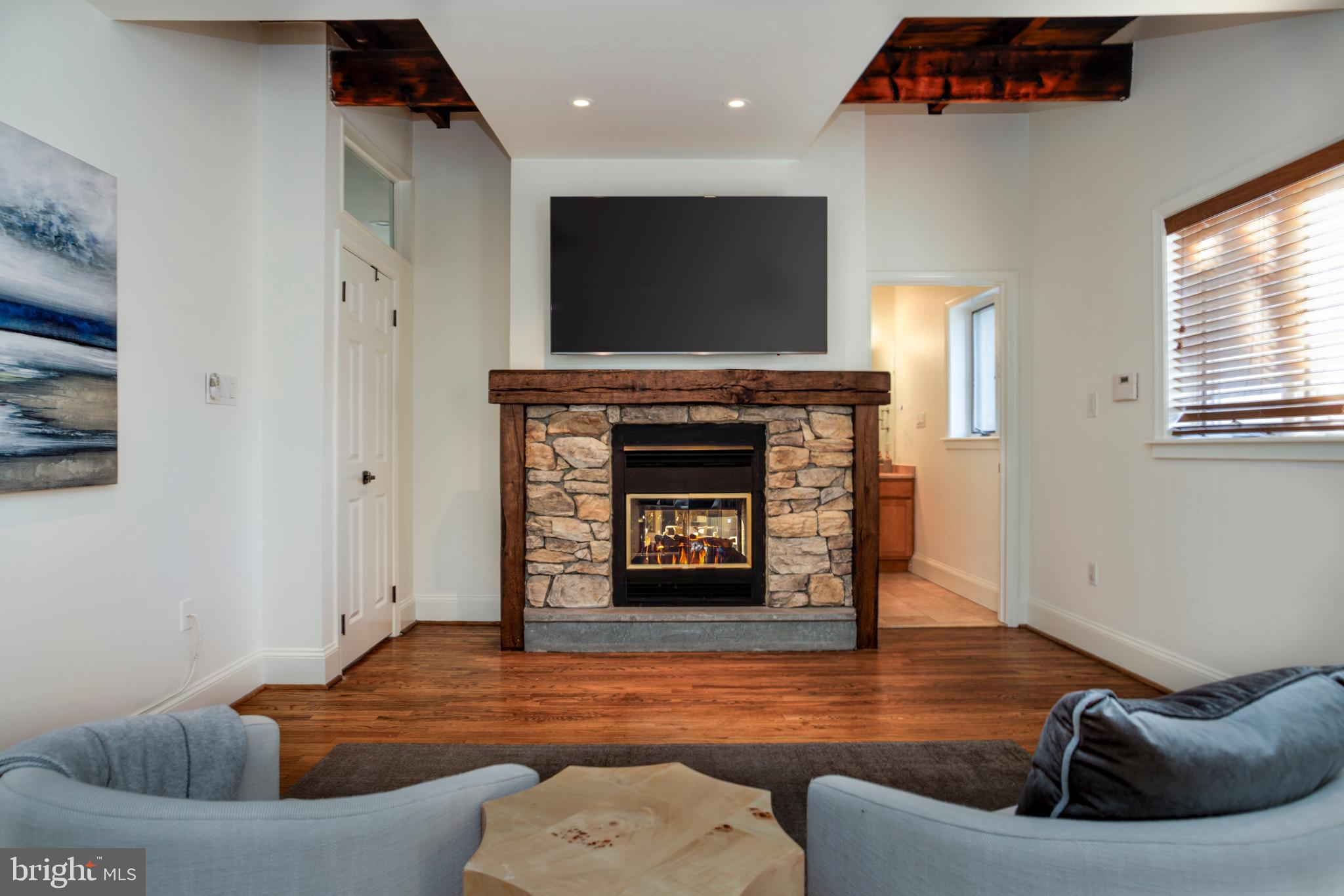 WASHINGTON SQ WEST - Residential