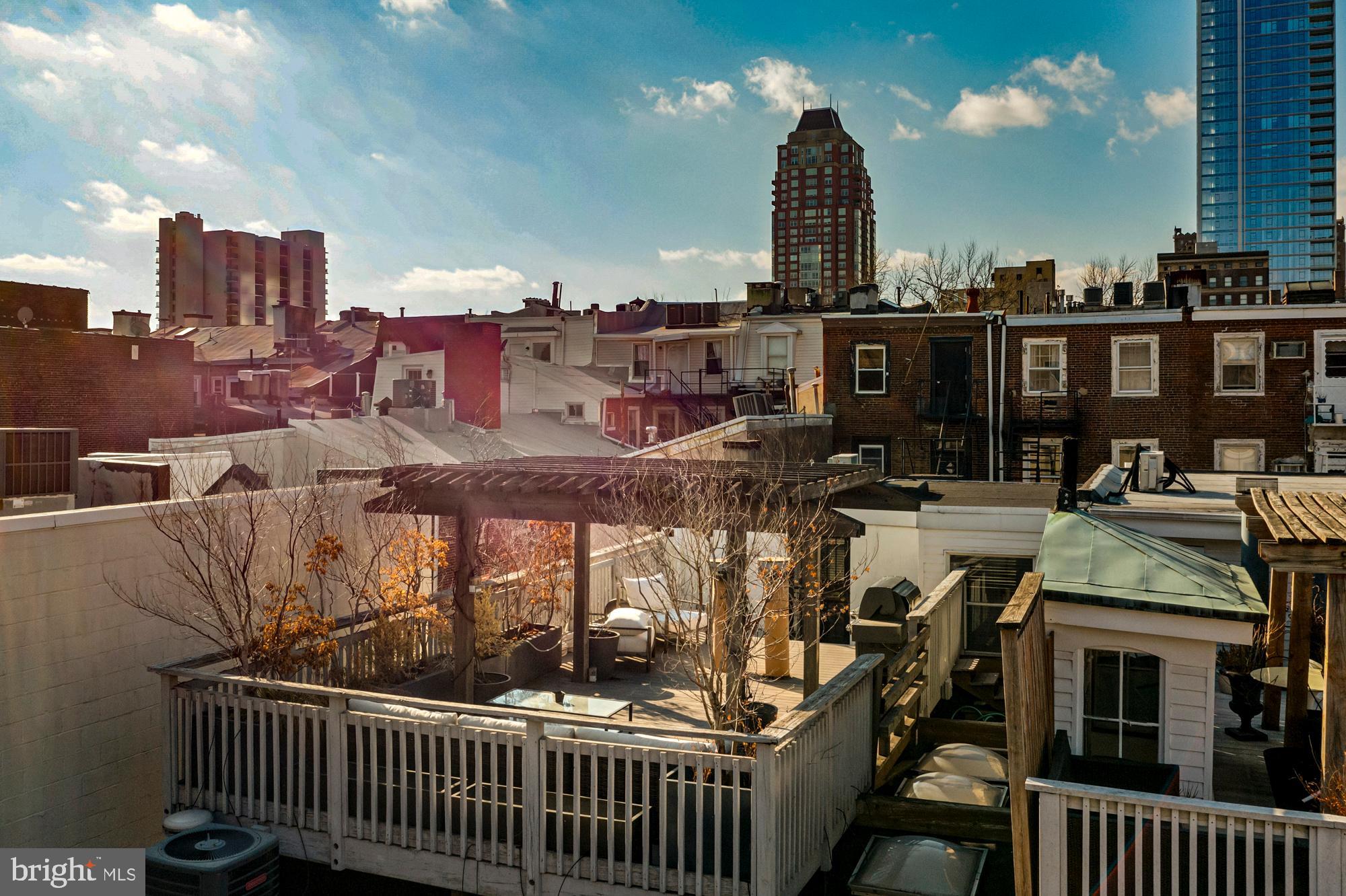 WASHINGTON SQ WEST - Residential
