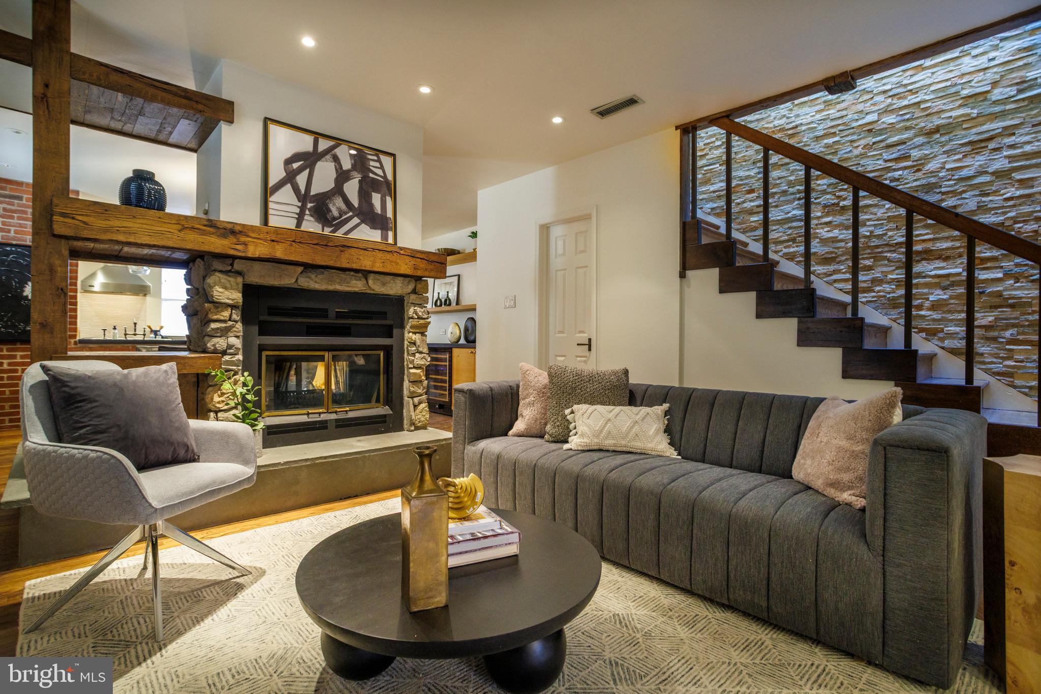 WASHINGTON SQ WEST - Residential