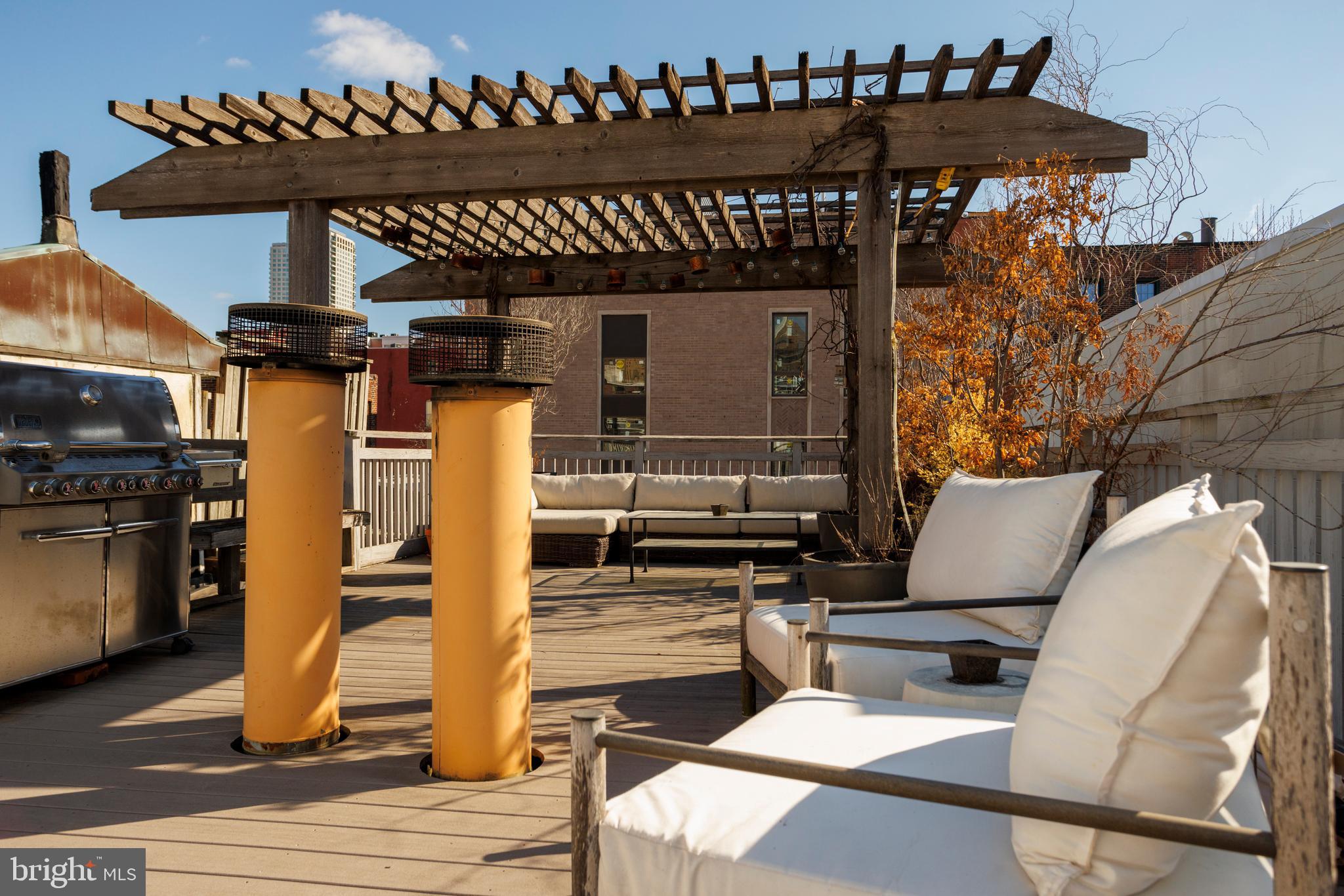 WASHINGTON SQ WEST - Residential