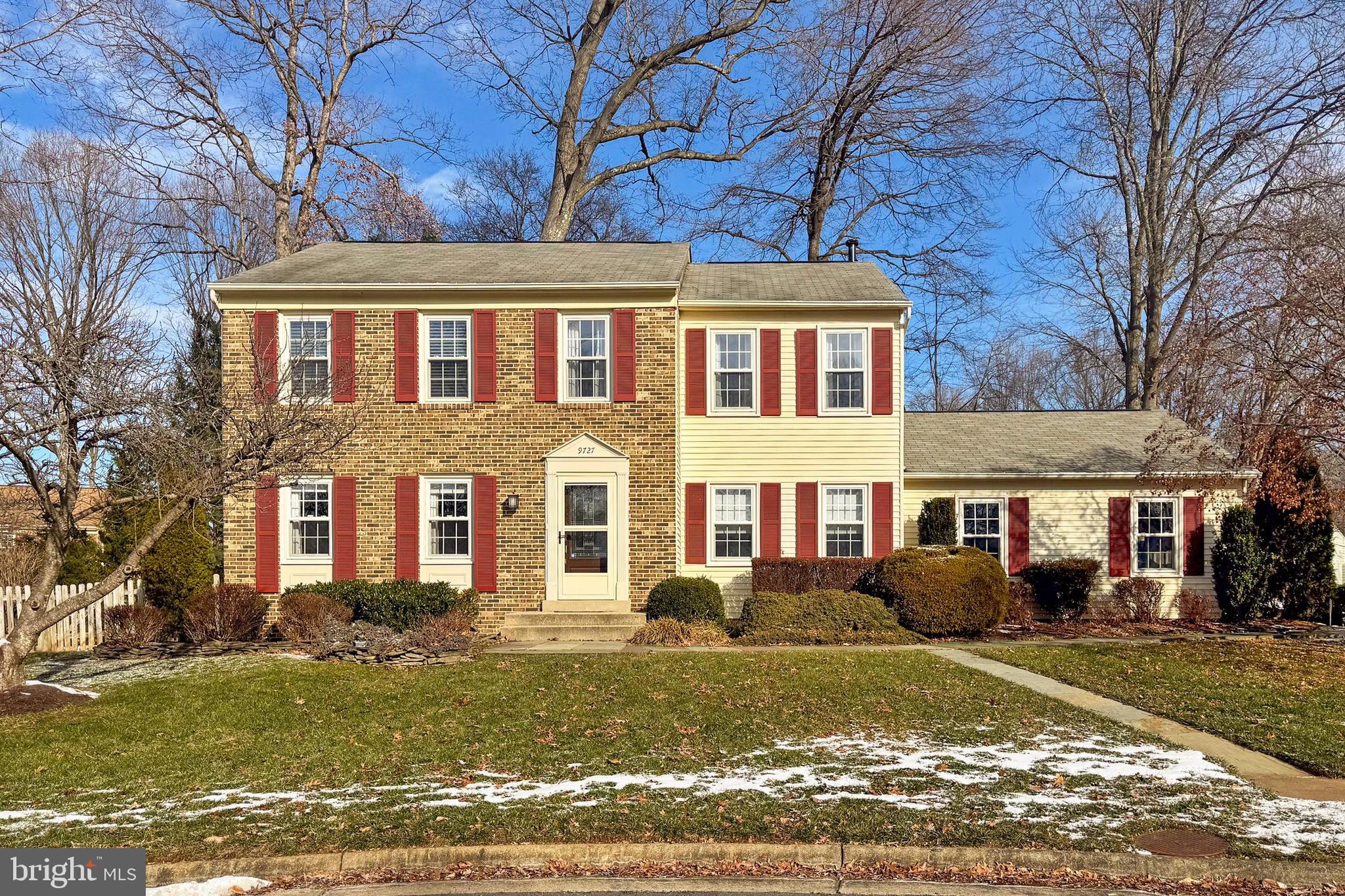 9727 LOCH LINDEN COURT