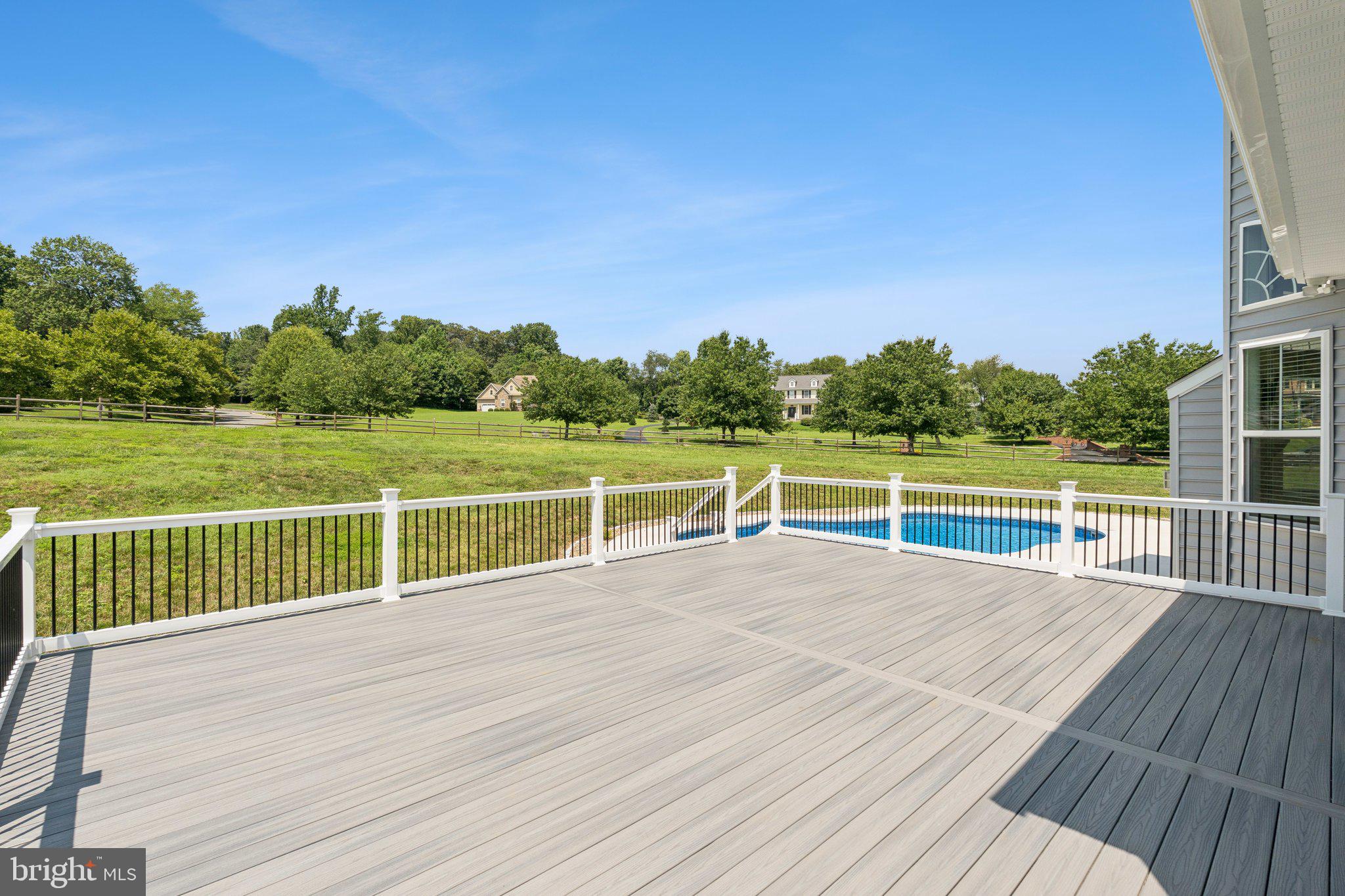 VILLAGES OF ELK NECK - Residential