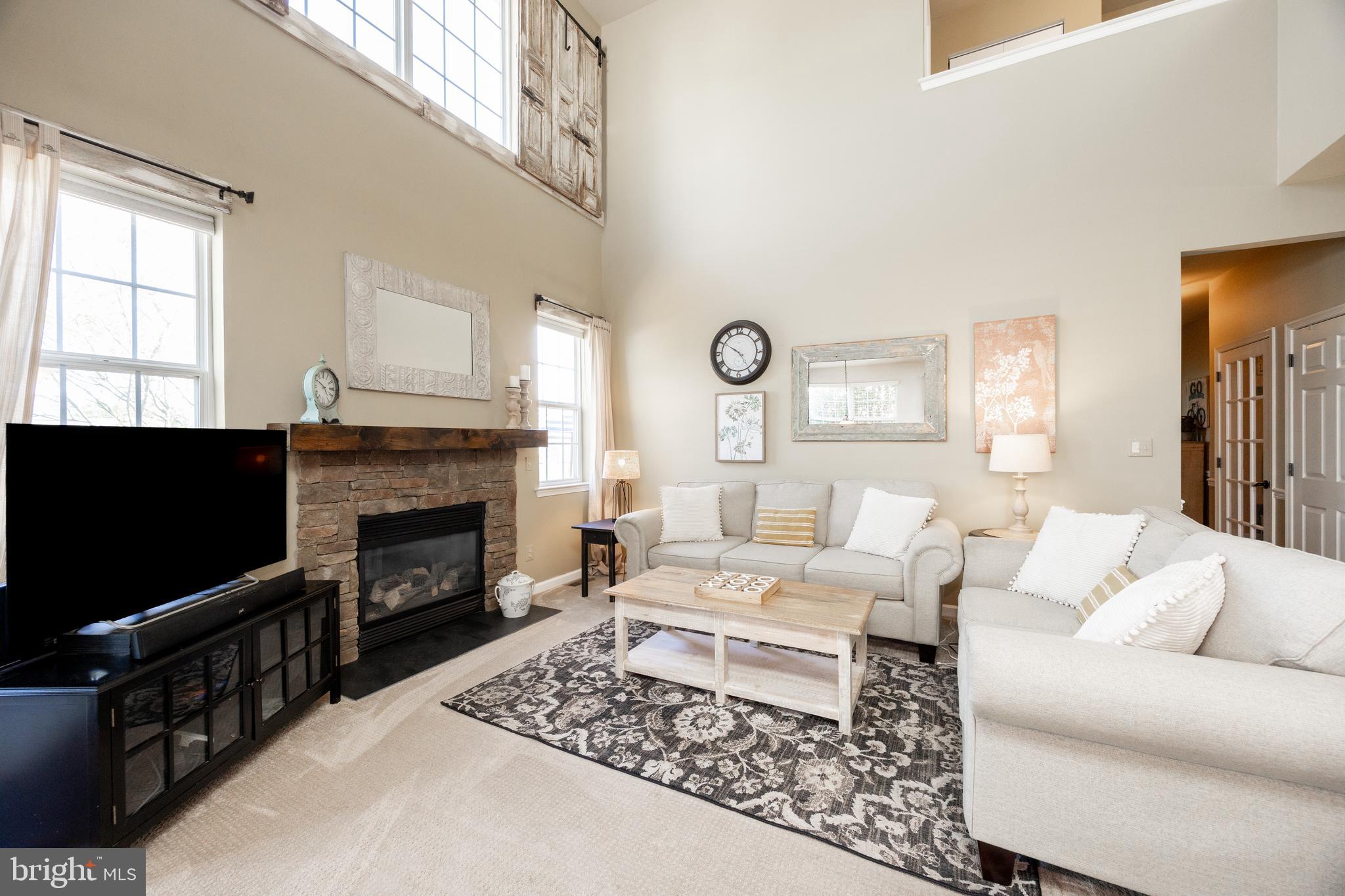 BELLA VISTA - Residential