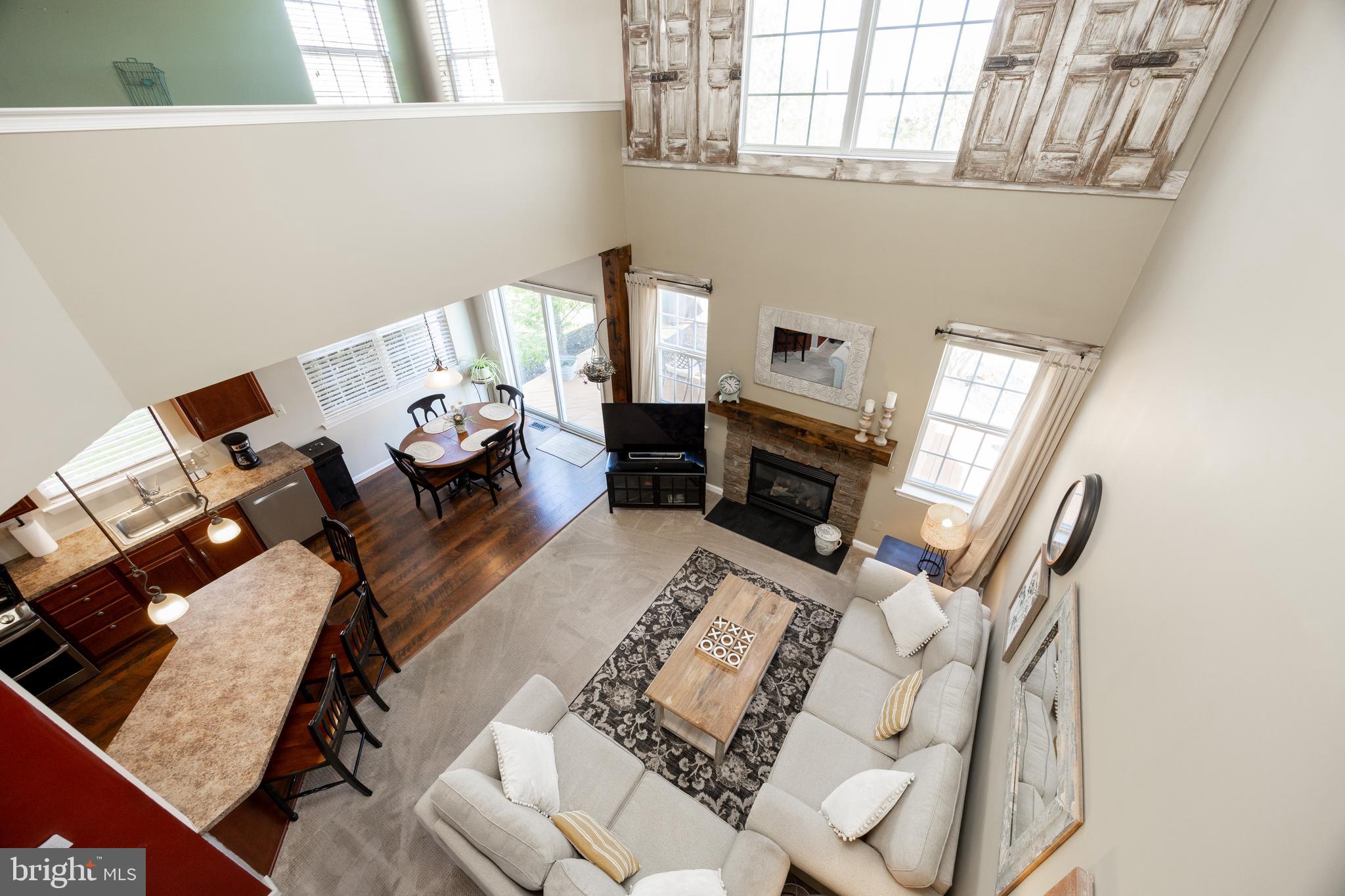 BELLA VISTA - Residential