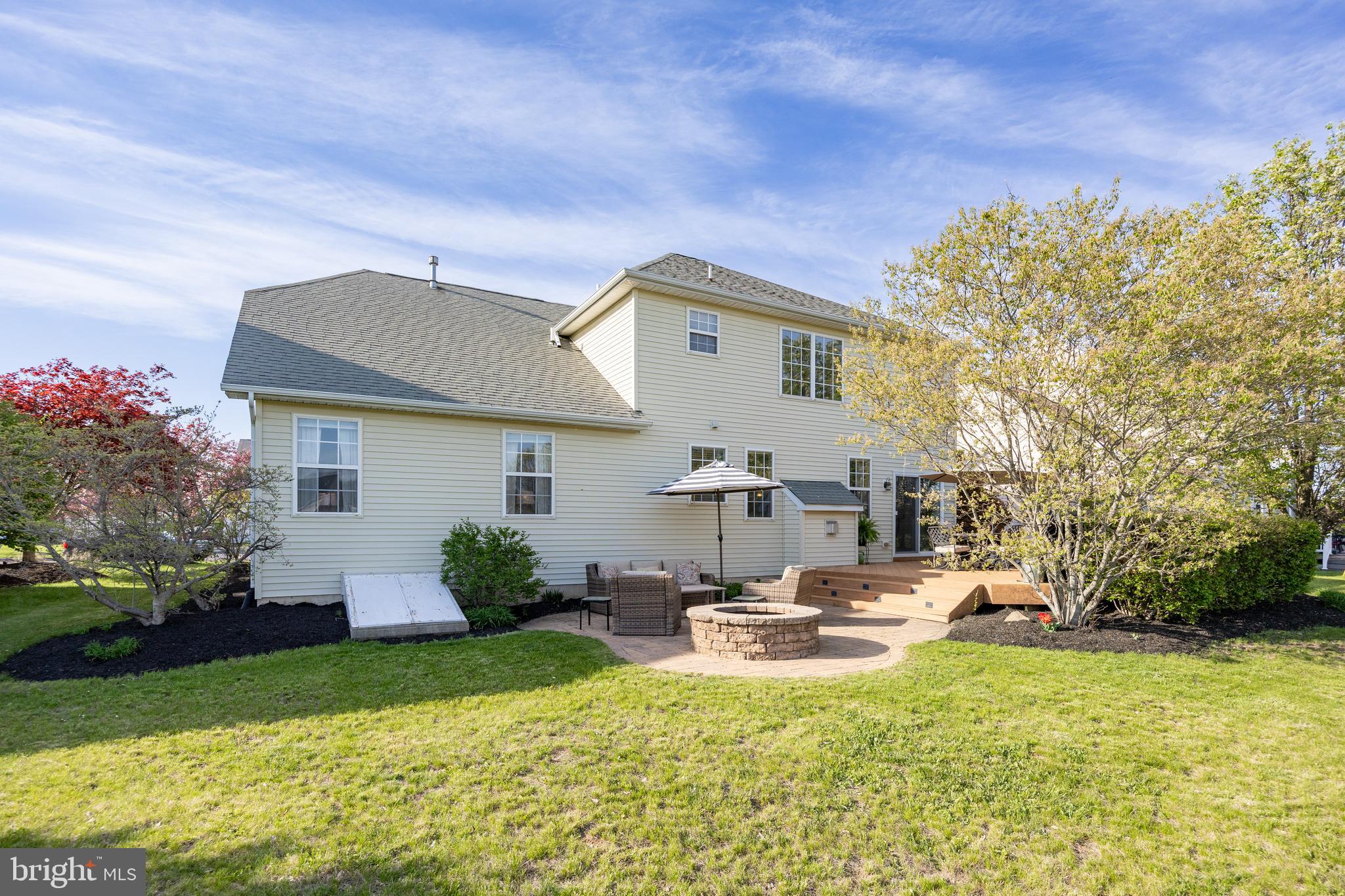 BELLA VISTA - Residential