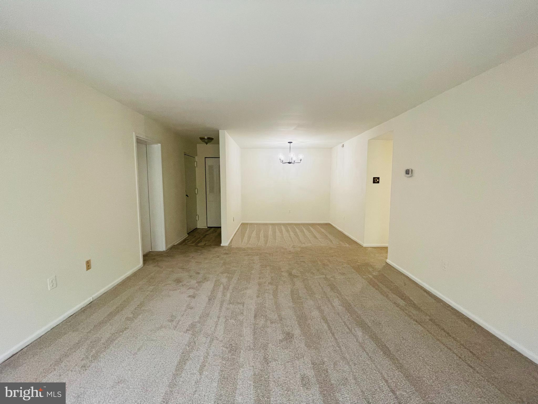 RIVA COMMONS - Residential Lease