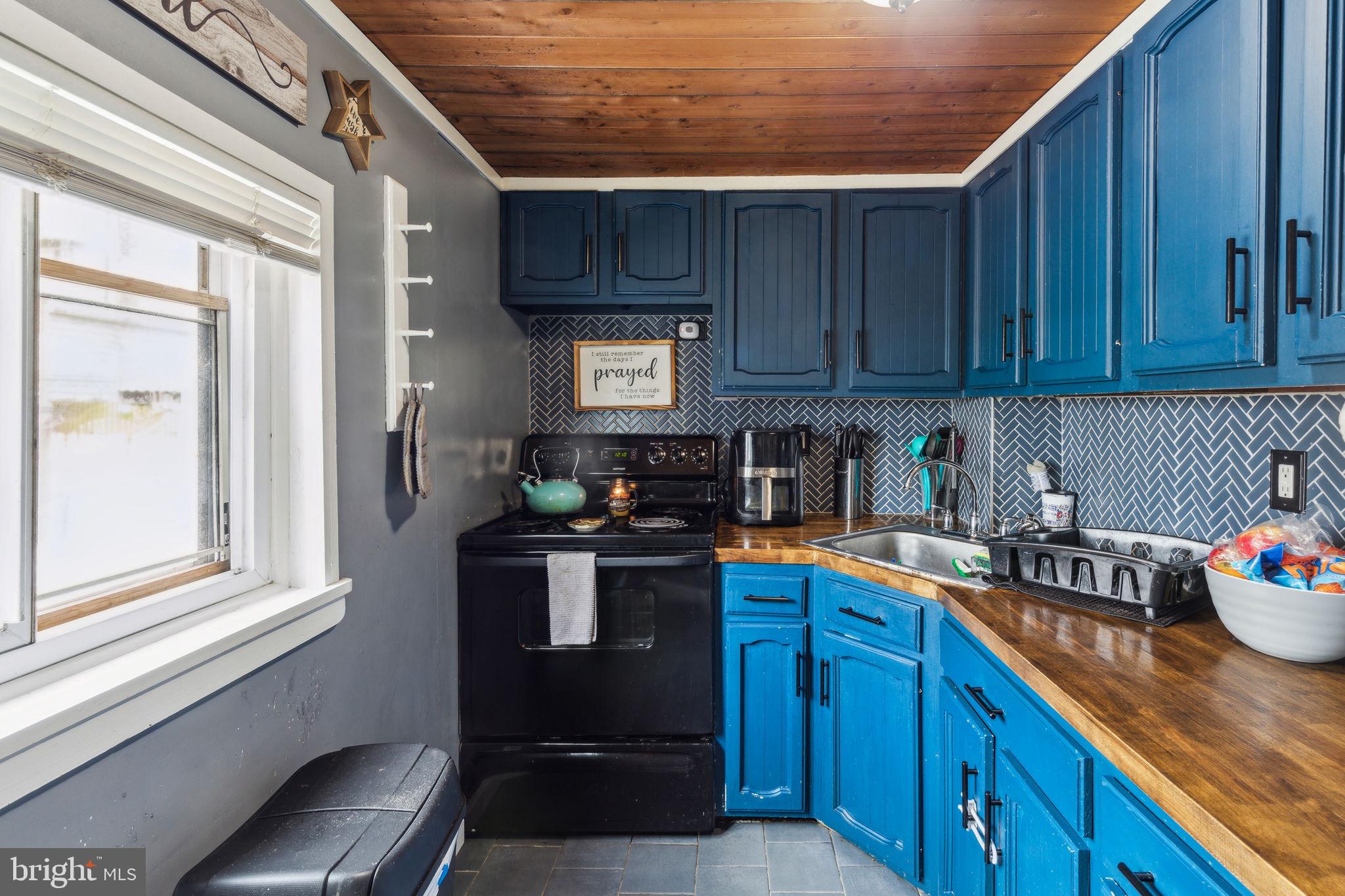 PORT RICHMOND - Residential