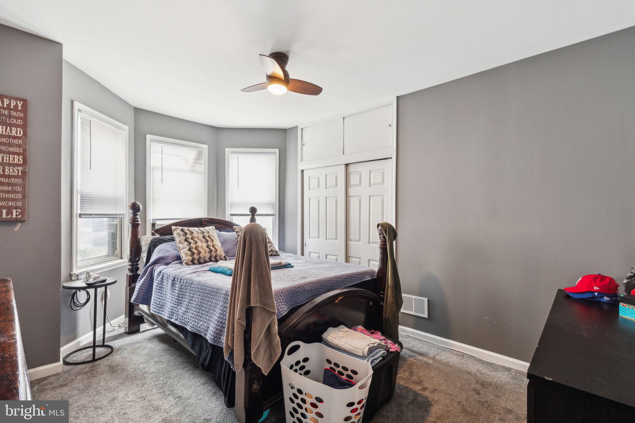 PORT RICHMOND - Residential