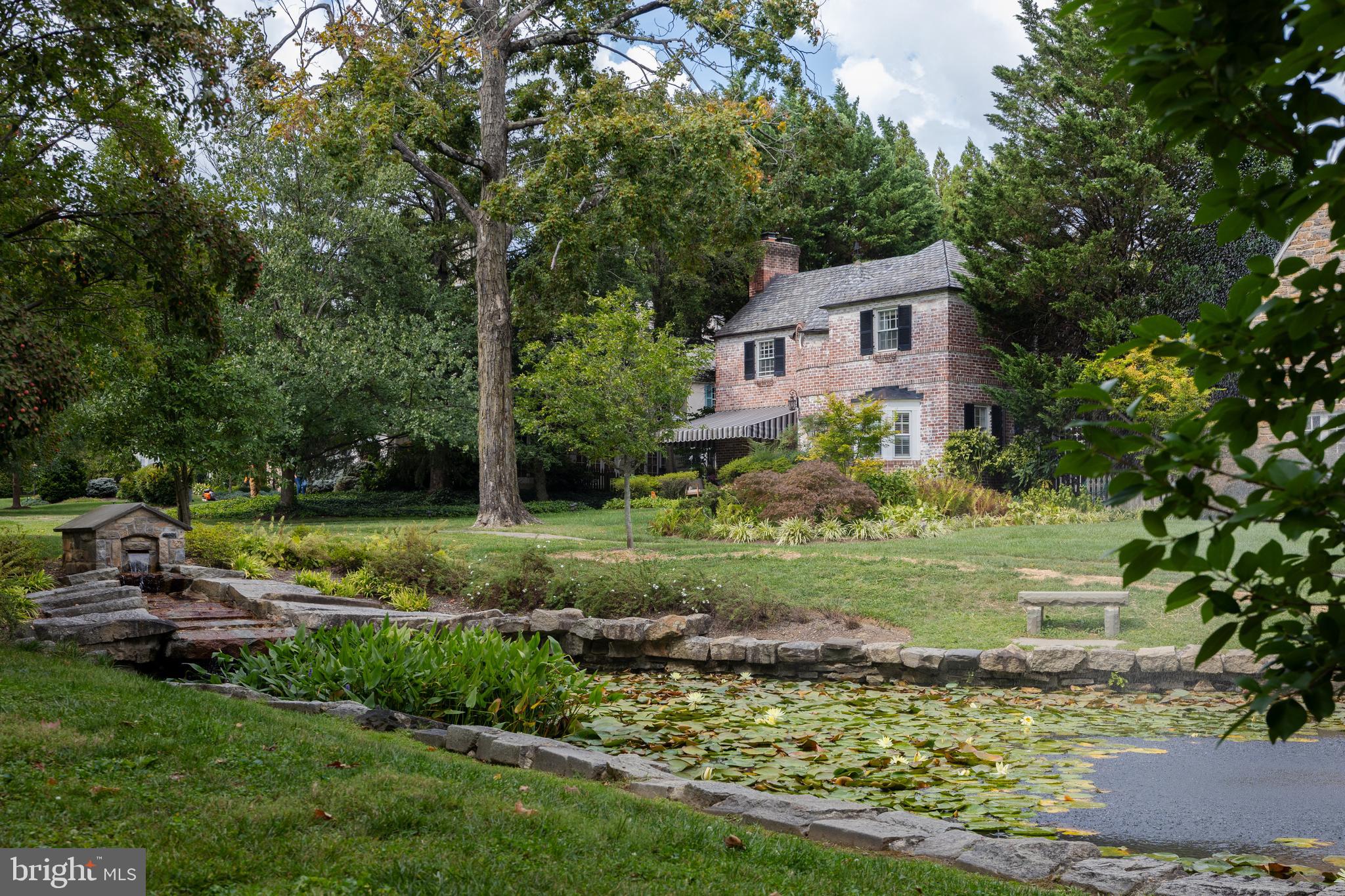 GREATER HOMELAND HISTORIC DISTRICT - Residential
