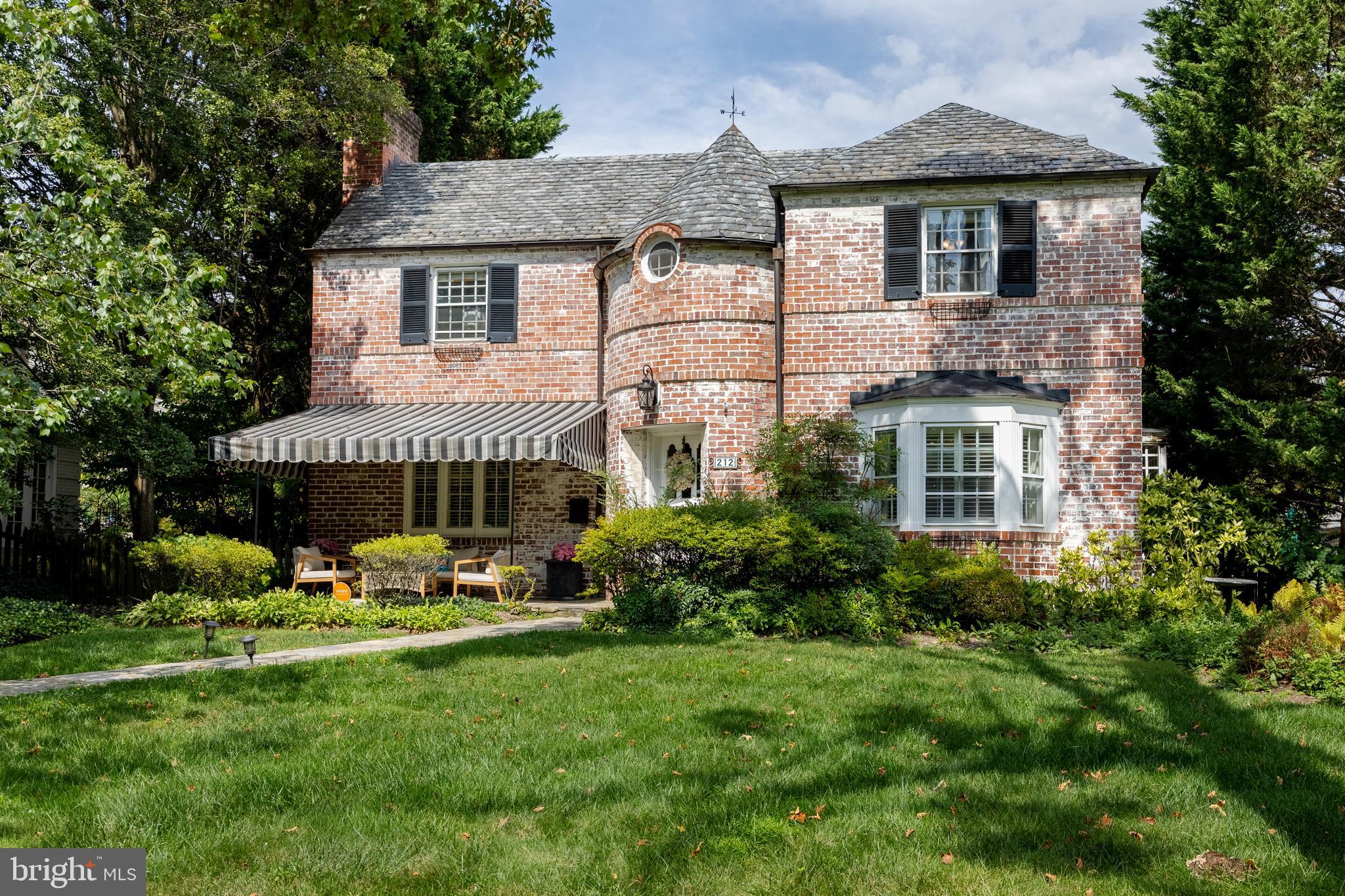 GREATER HOMELAND HISTORIC DISTRICT - Residential
