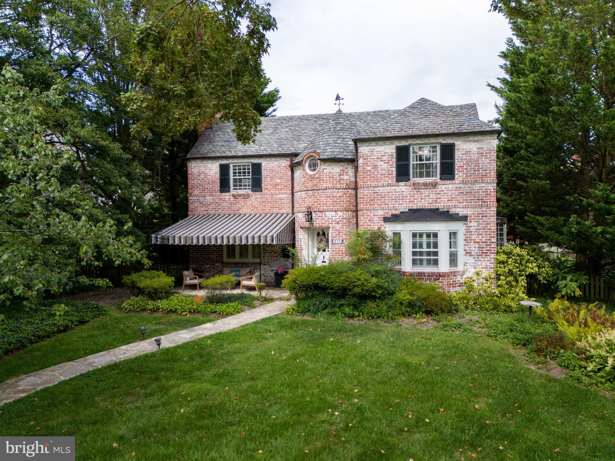 GREATER HOMELAND HISTORIC DISTRICT - Residential