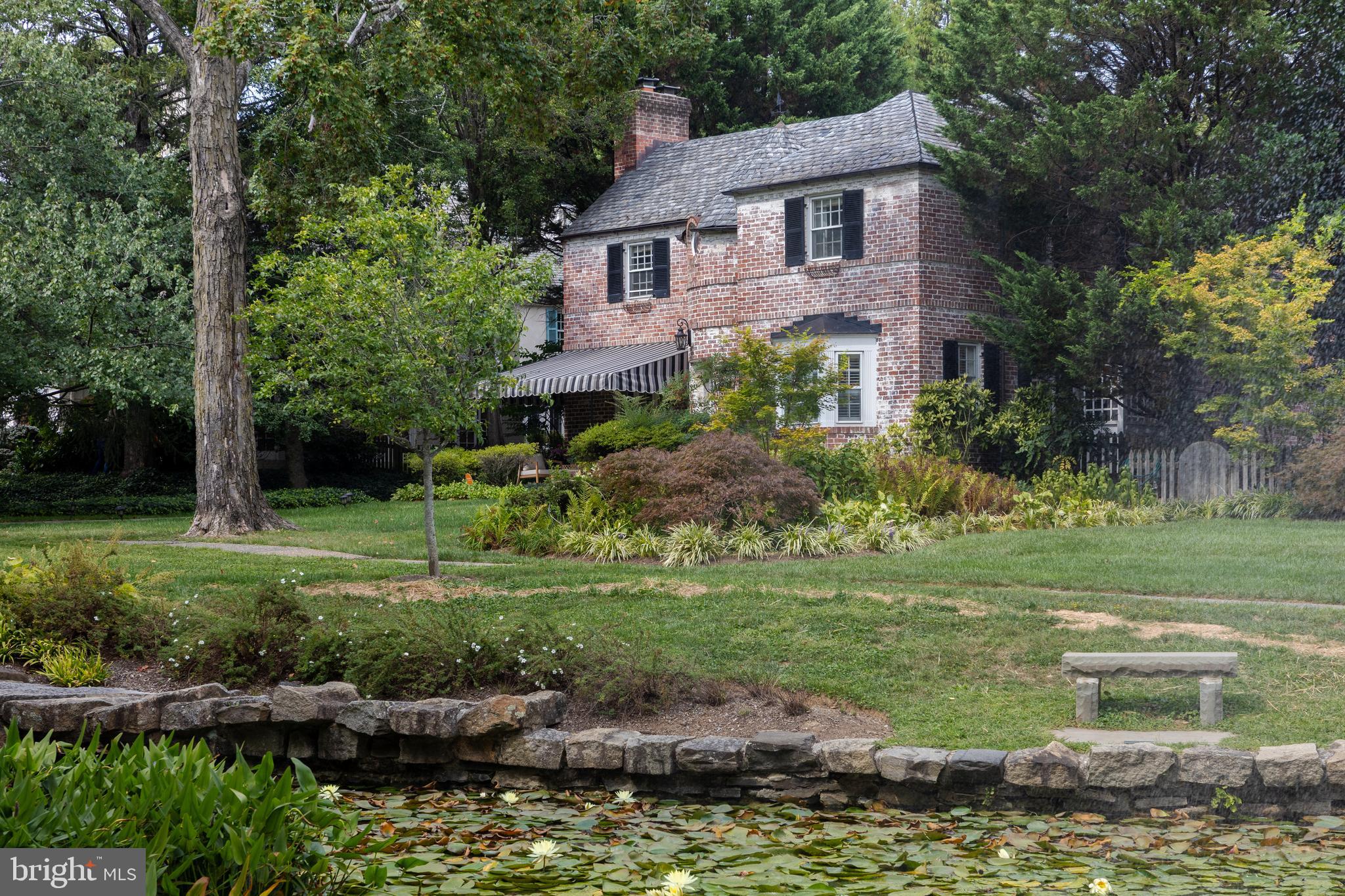 GREATER HOMELAND HISTORIC DISTRICT - Residential