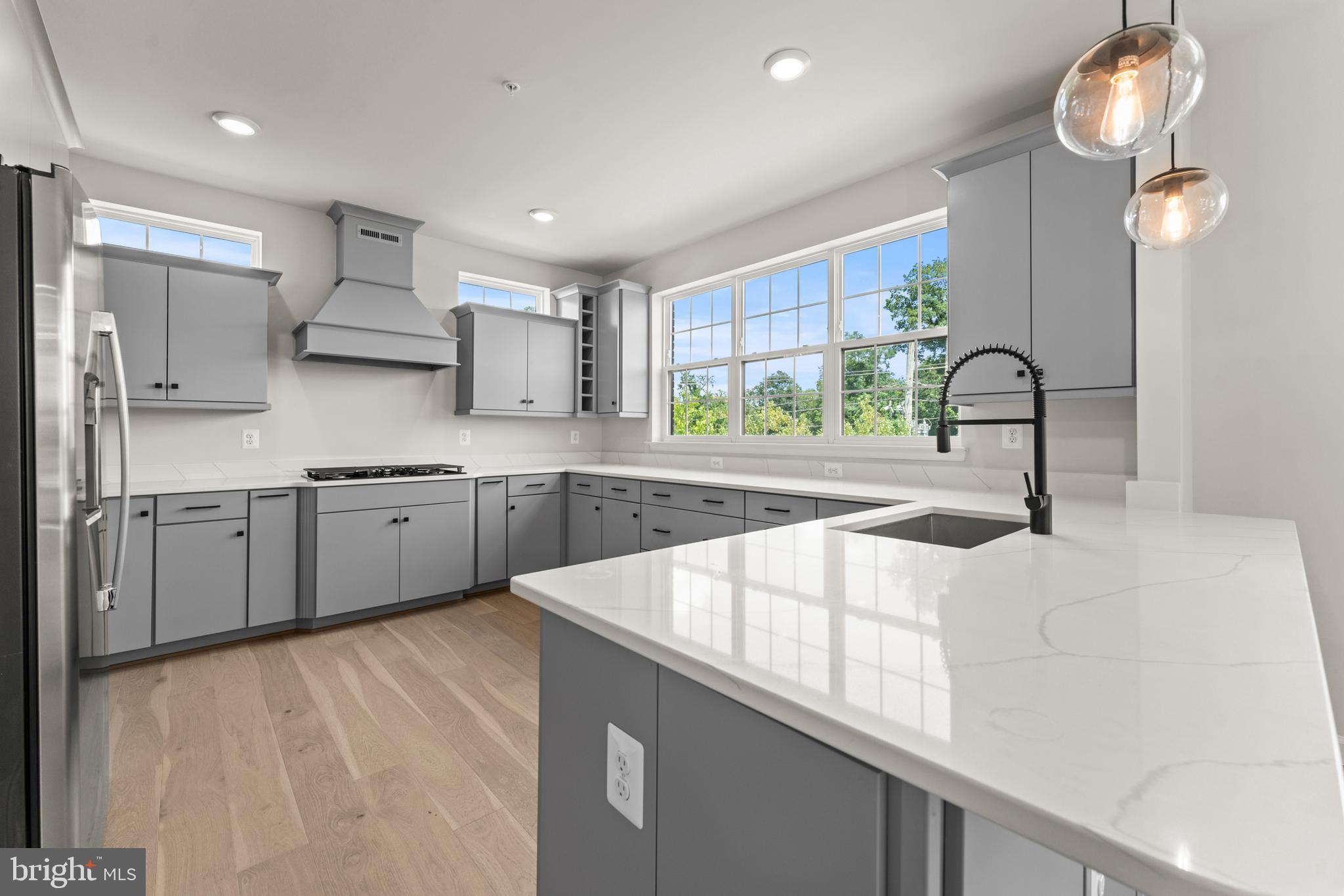 POTOMAC OVERLOOK AT NATIONAL HARBOR - Residential