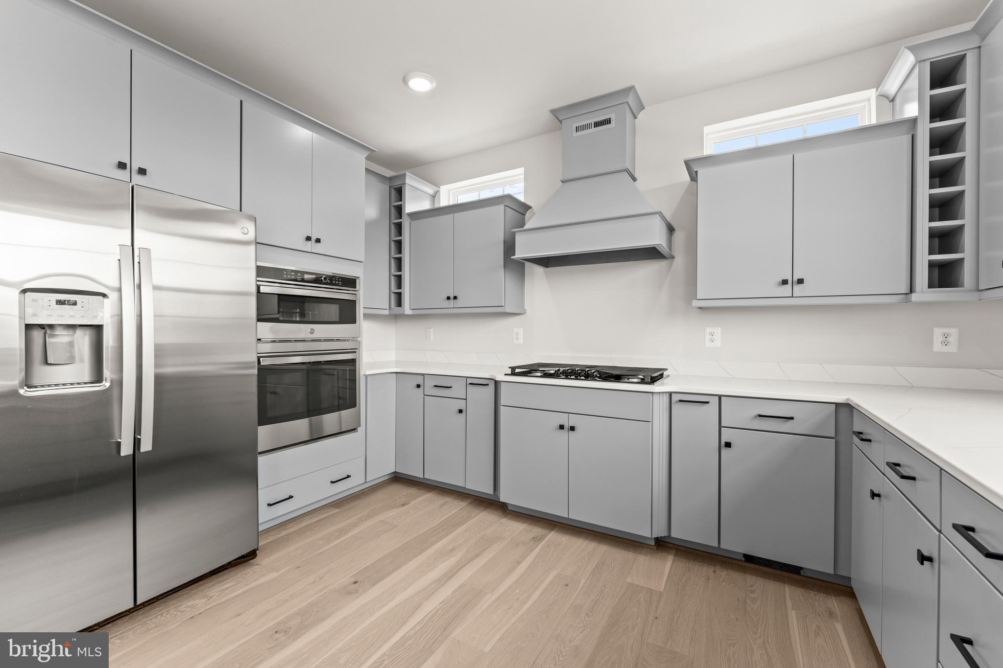 POTOMAC OVERLOOK AT NATIONAL HARBOR - Residential