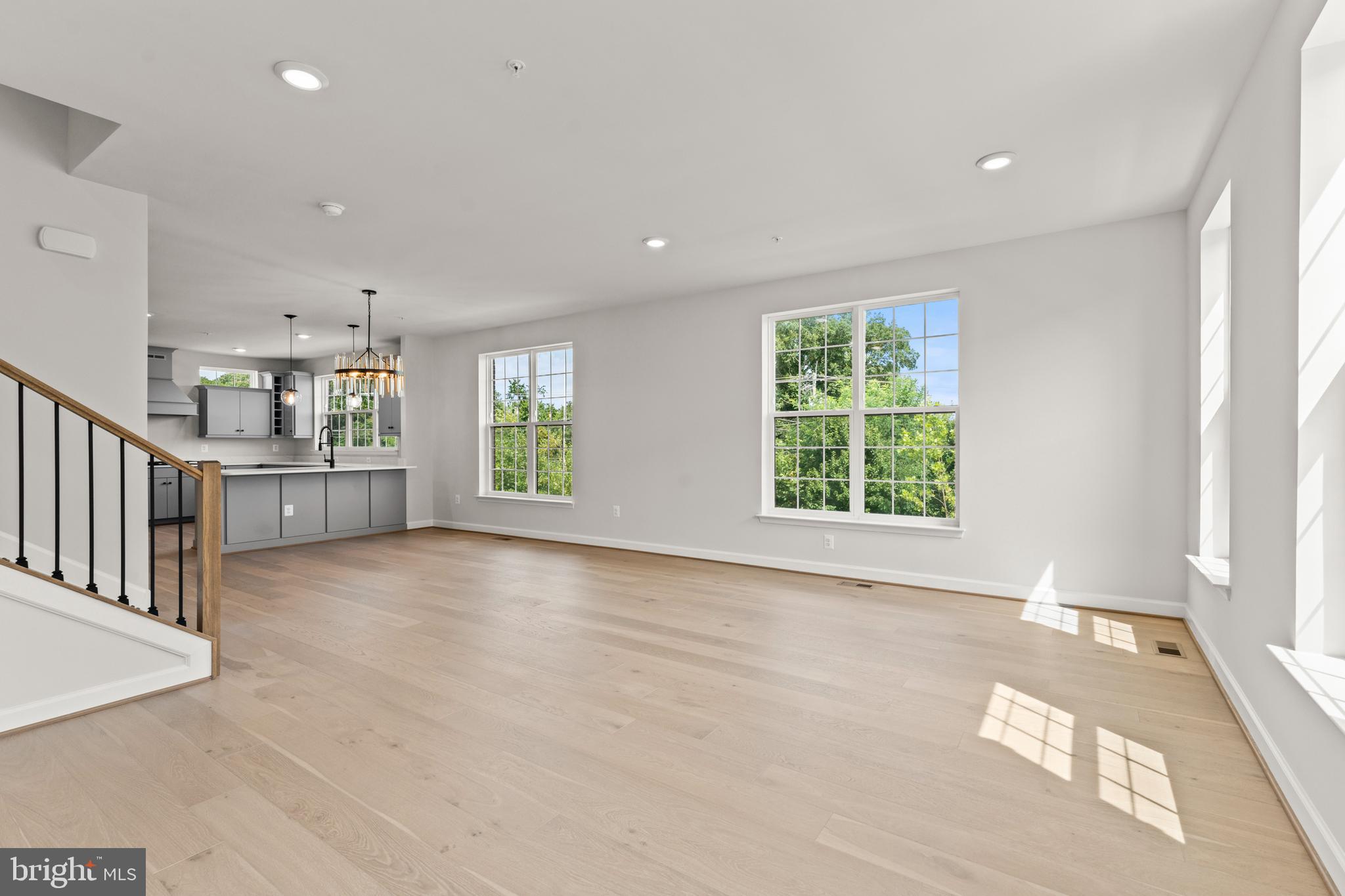 POTOMAC OVERLOOK AT NATIONAL HARBOR - Residential