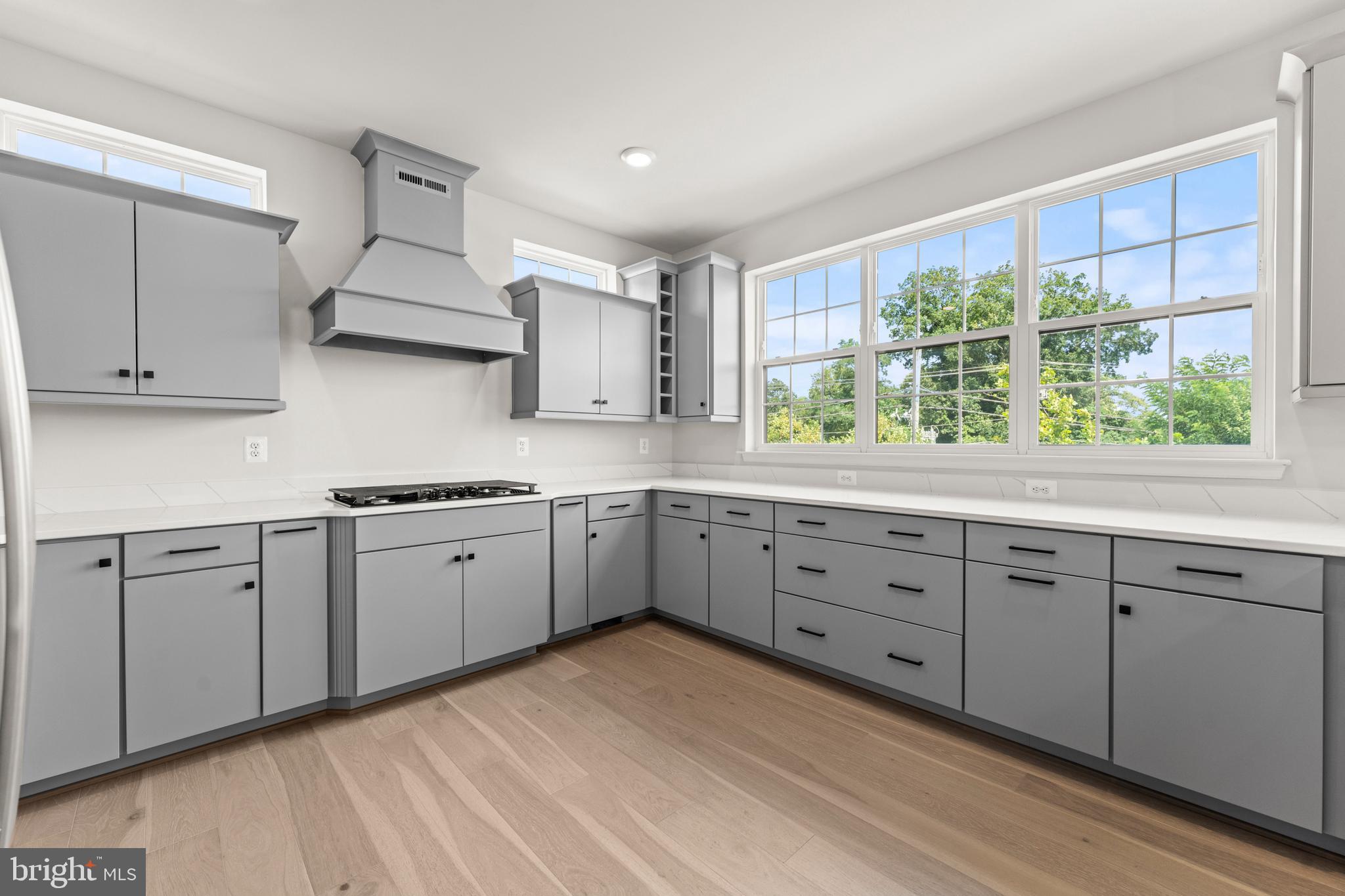 POTOMAC OVERLOOK AT NATIONAL HARBOR - Residential