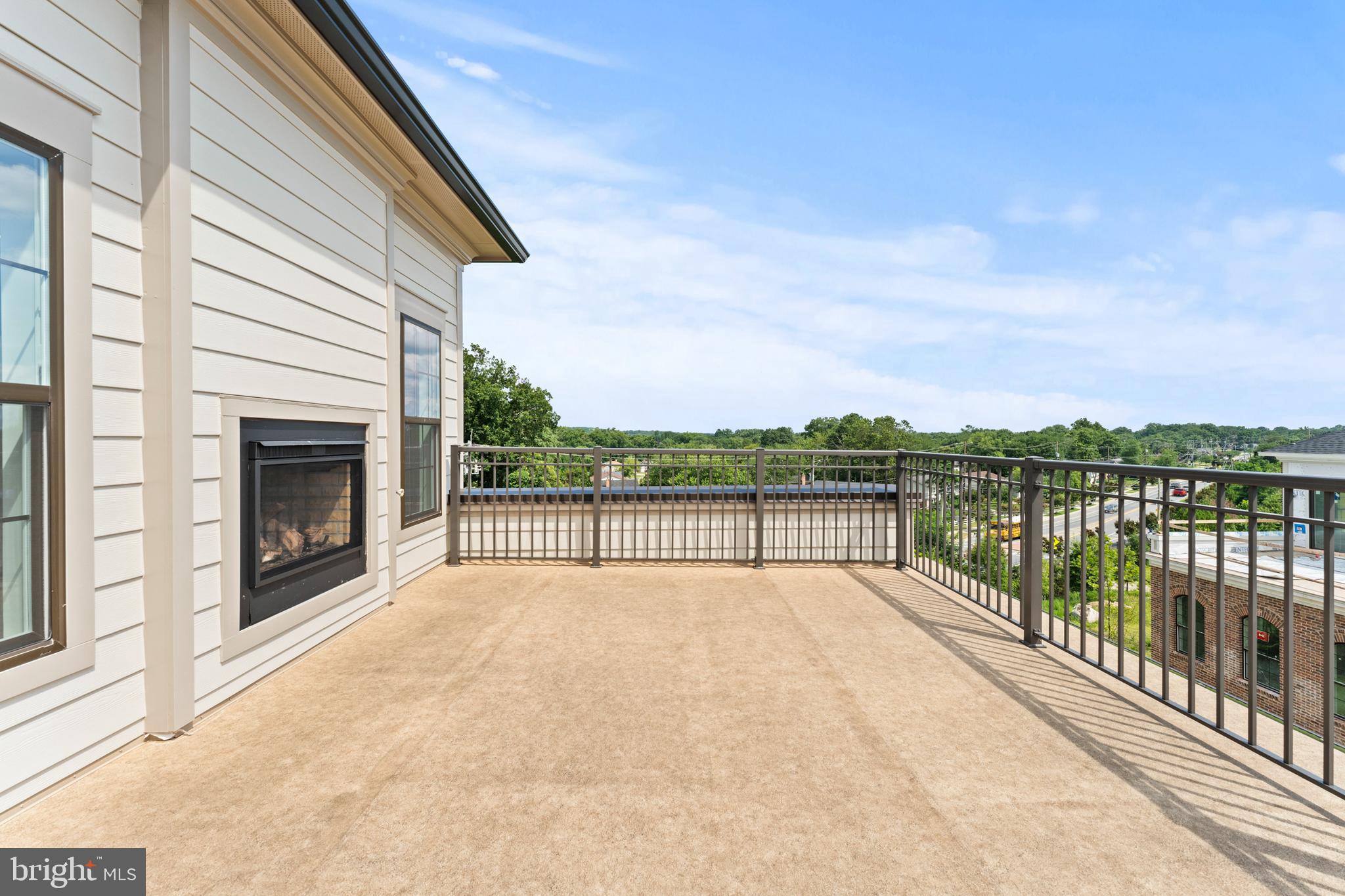 POTOMAC OVERLOOK AT NATIONAL HARBOR - Residential