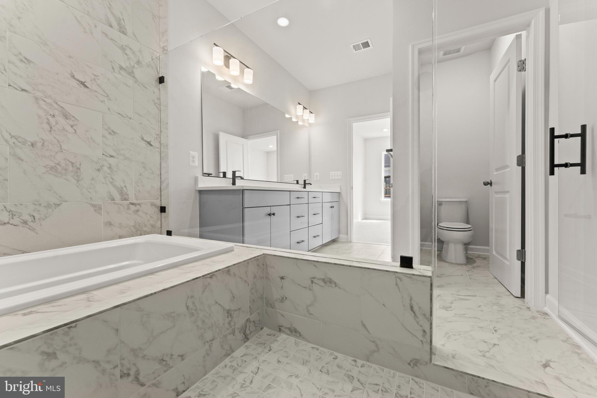 POTOMAC OVERLOOK AT NATIONAL HARBOR - Residential