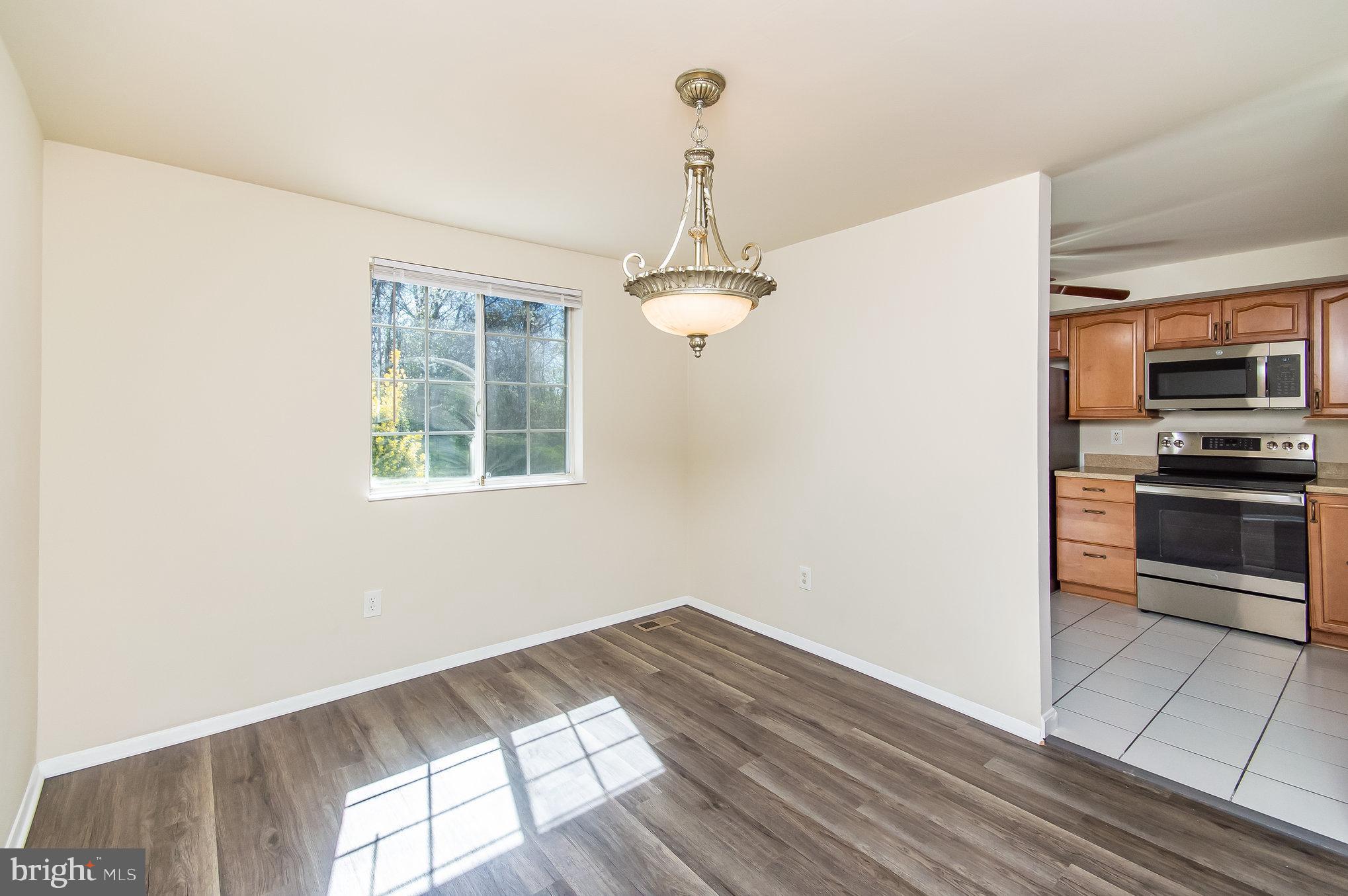 ROLLINGWOOD VILLAGE - Residential Lease