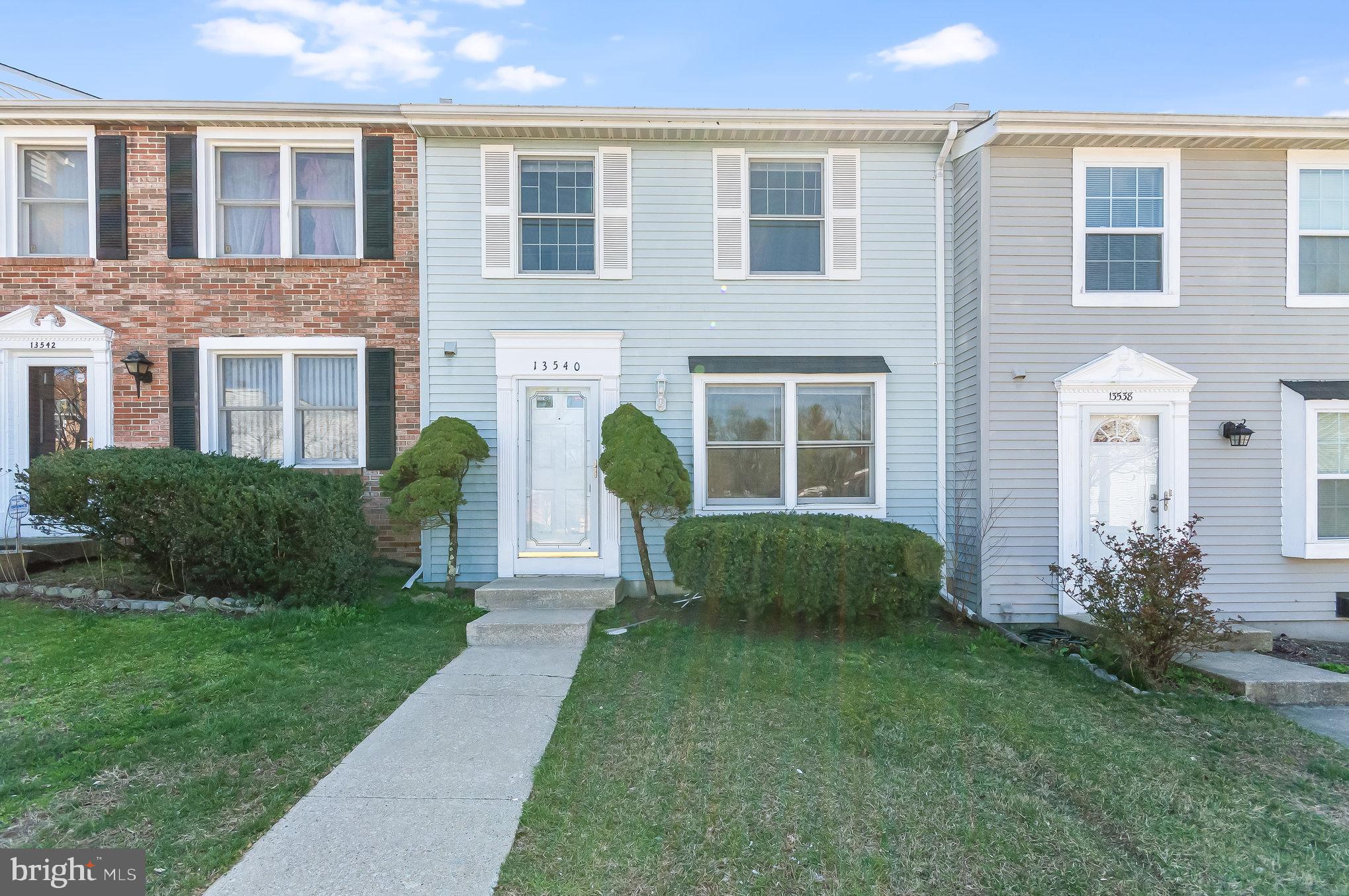 ROLLINGWOOD VILLAGE - Residential Lease