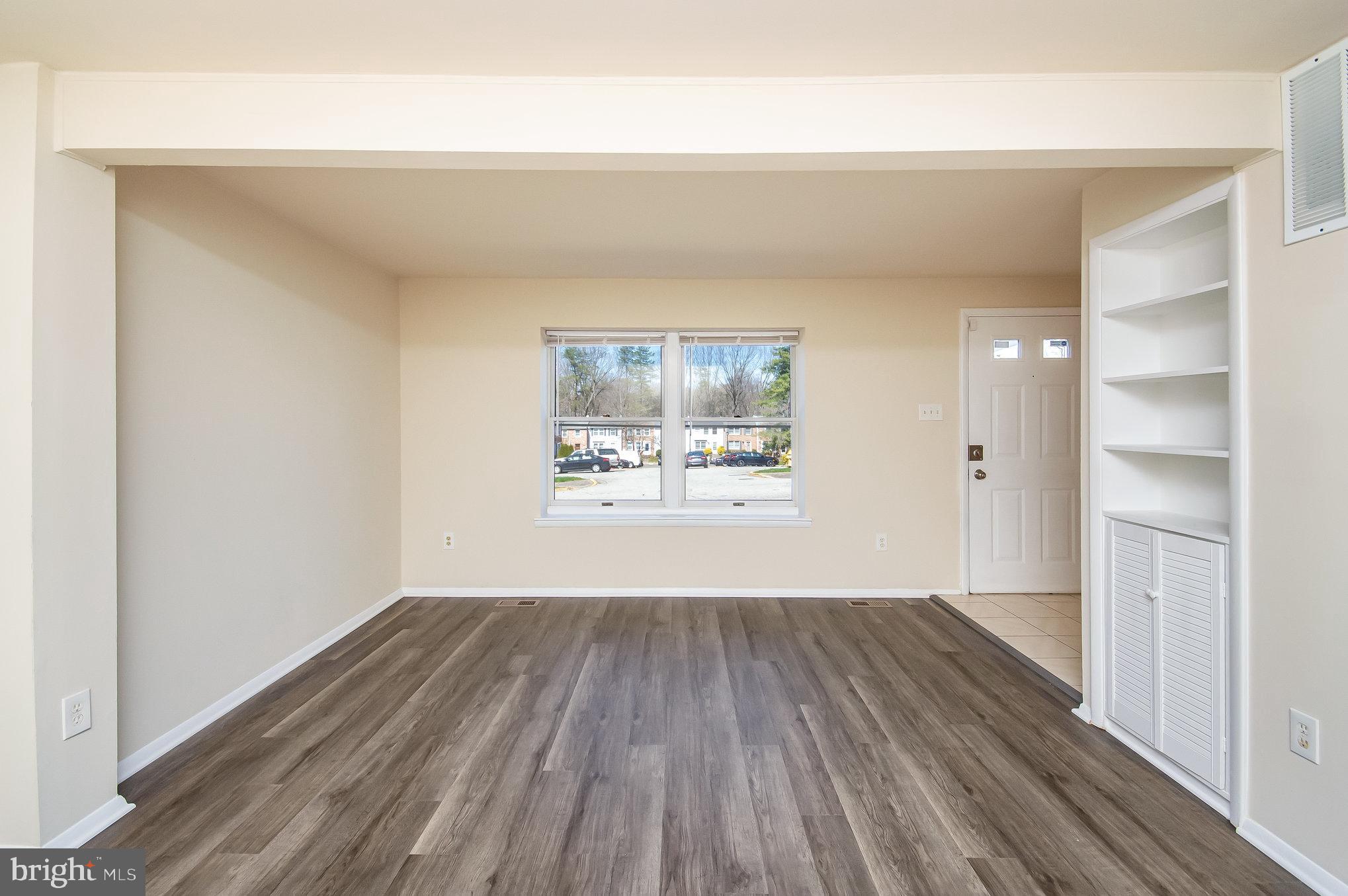 ROLLINGWOOD VILLAGE - Residential Lease