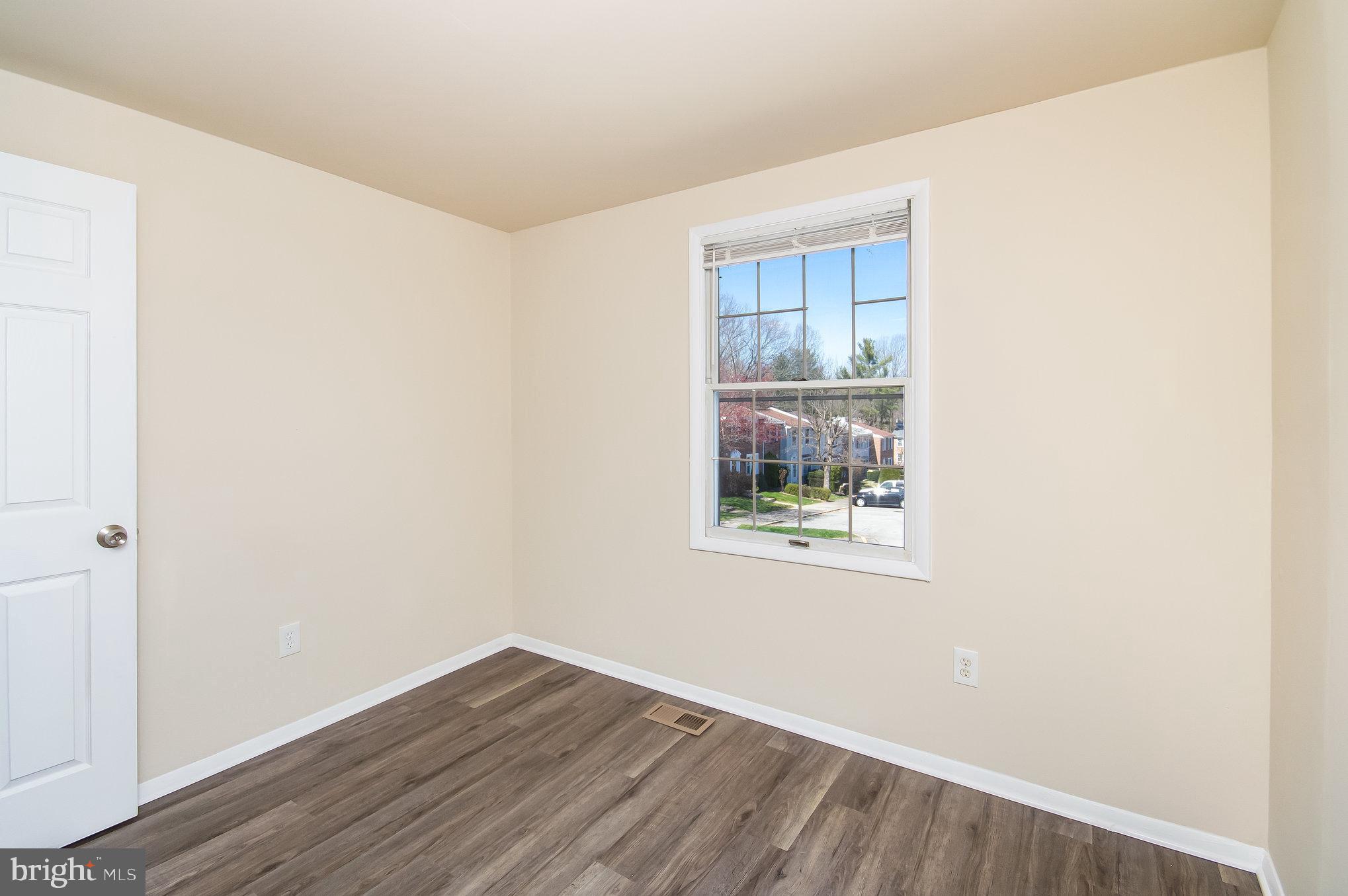 ROLLINGWOOD VILLAGE - Residential Lease