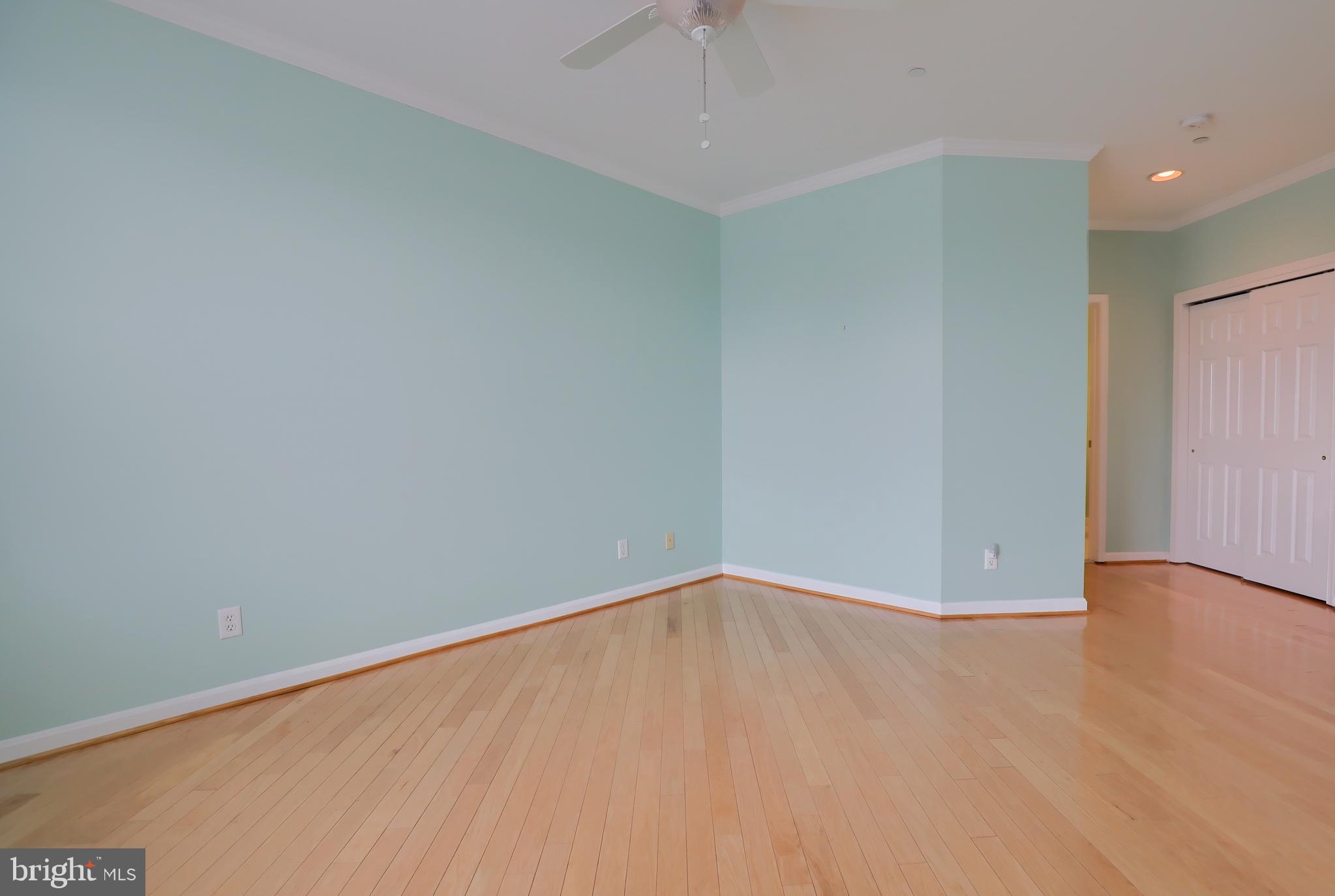 REGENTS GLEN - Residential