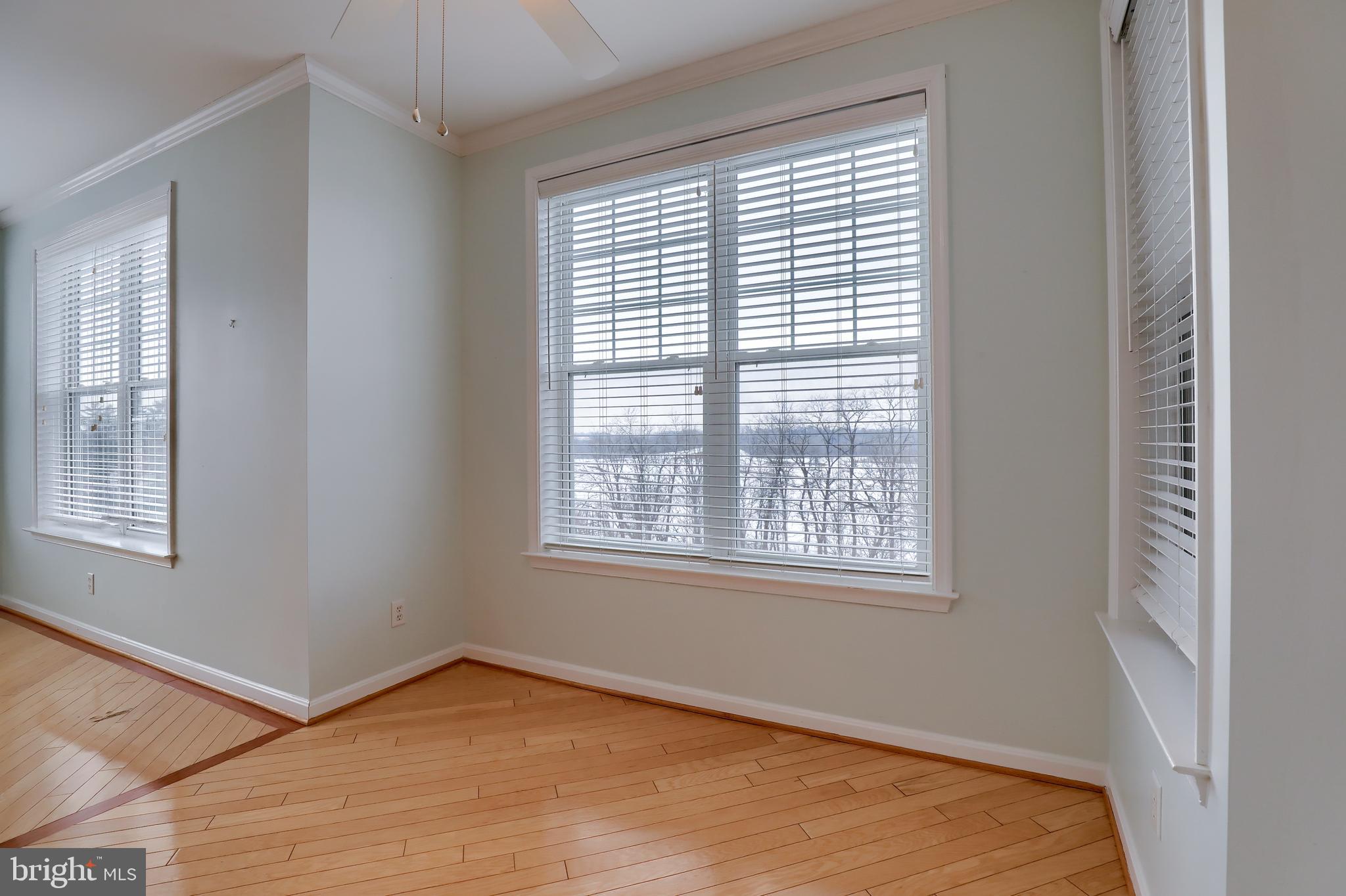 REGENTS GLEN - Residential