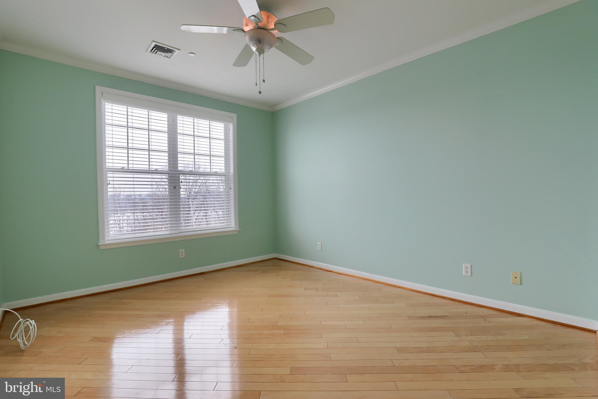 REGENTS GLEN - Residential