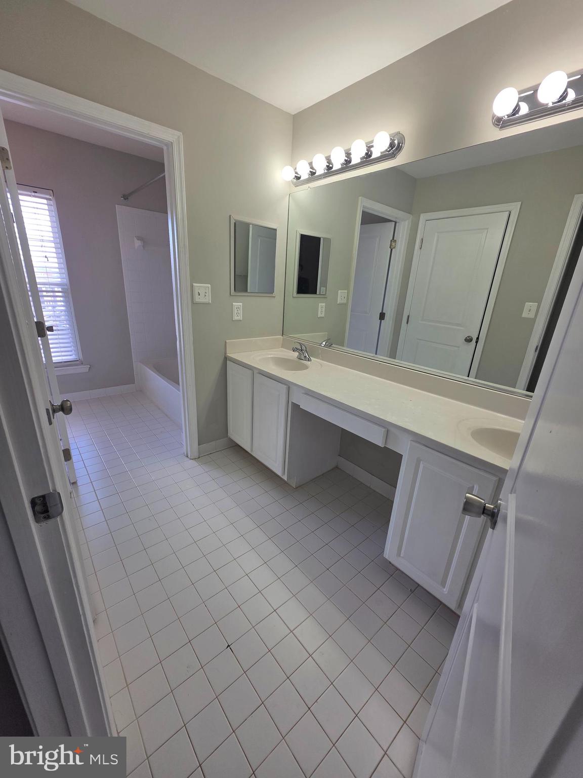 CLARKSBURG TOWN CENTER - Residential Lease