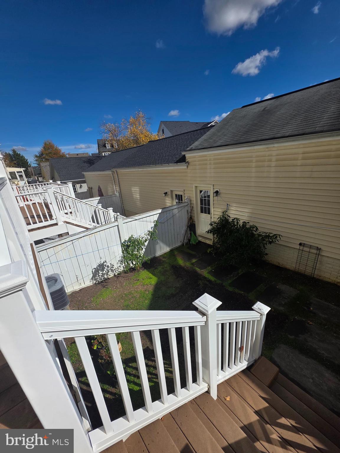 CLARKSBURG TOWN CENTER - Residential Lease