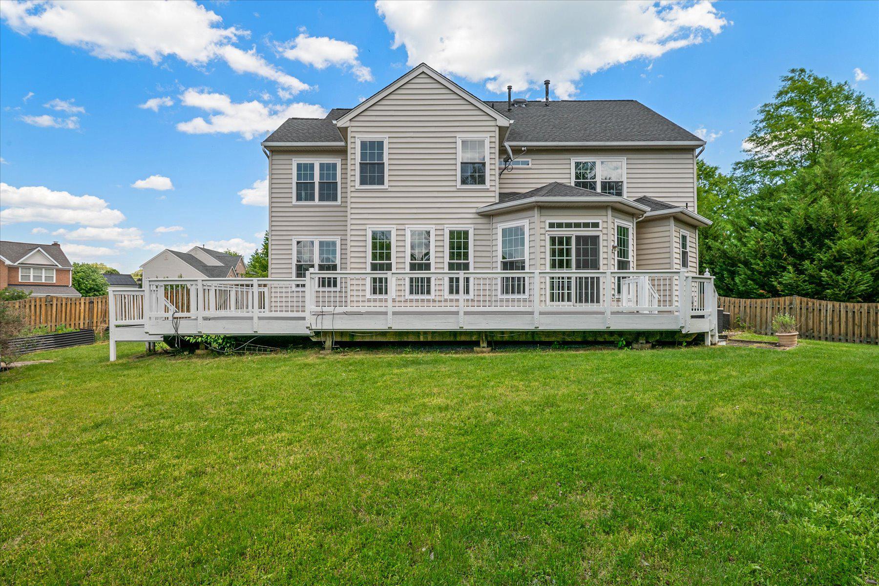 CANTER FARMS - Residential