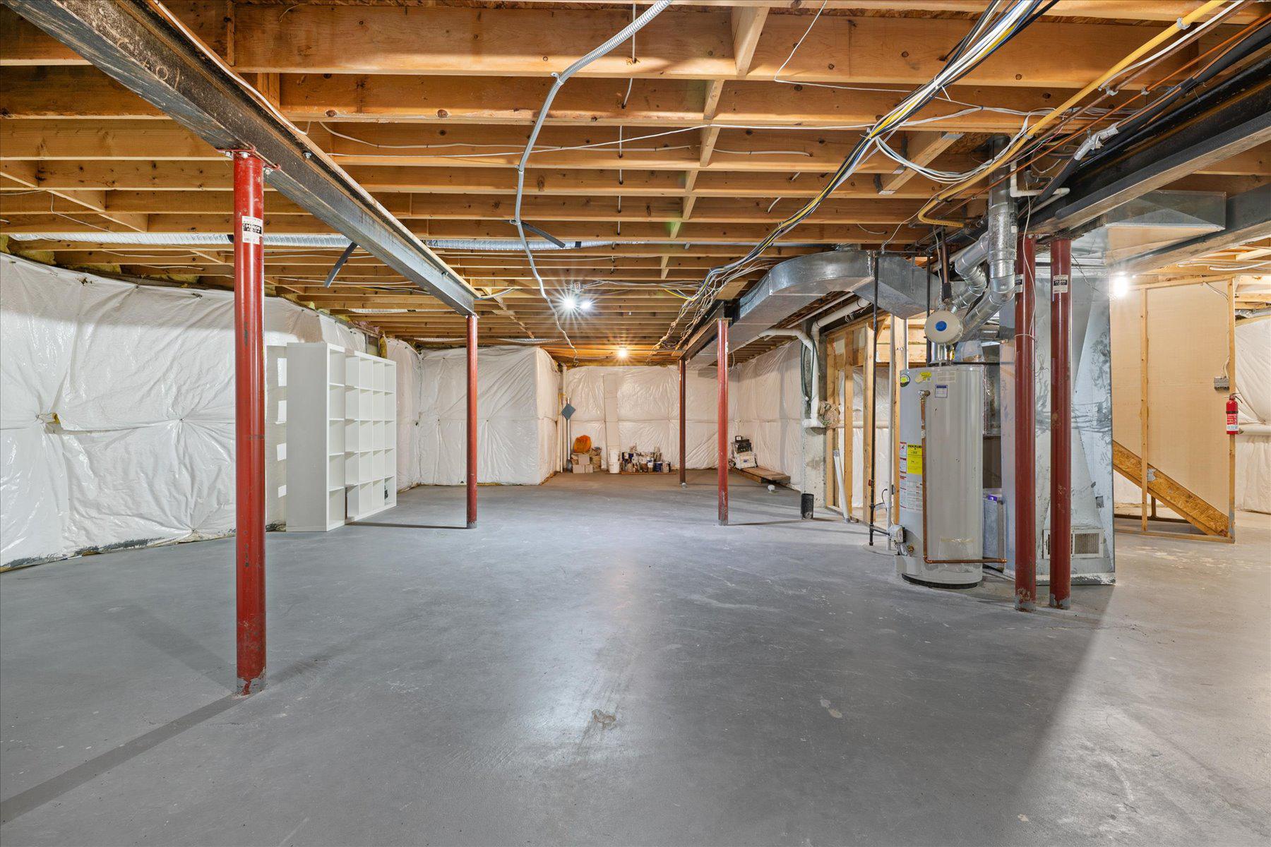 CANTER FARMS - Residential
