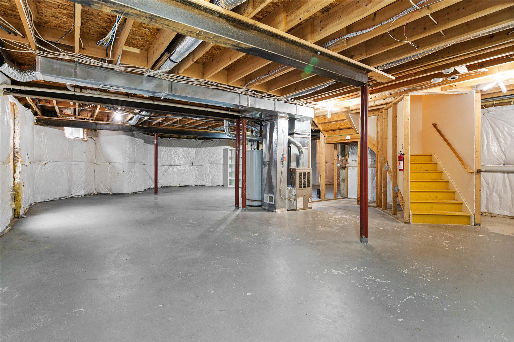 CANTER FARMS - Residential