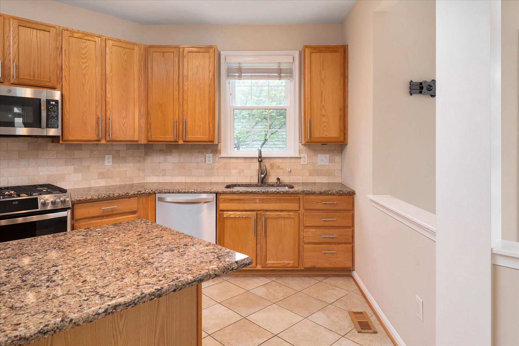 CANTER FARMS - Residential