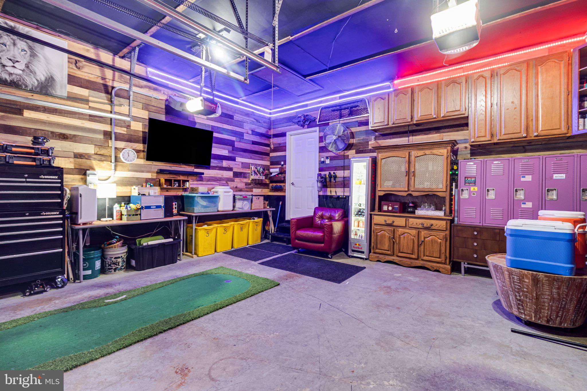 PEACH BLOSSOM FARM - Residential