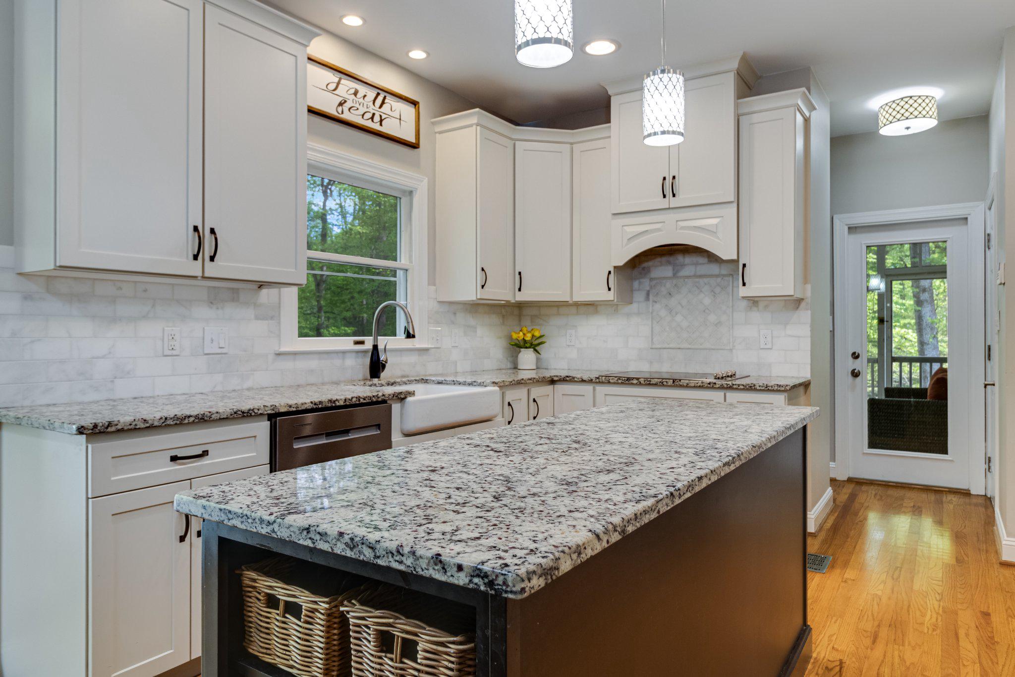 PEACH BLOSSOM FARM - Residential