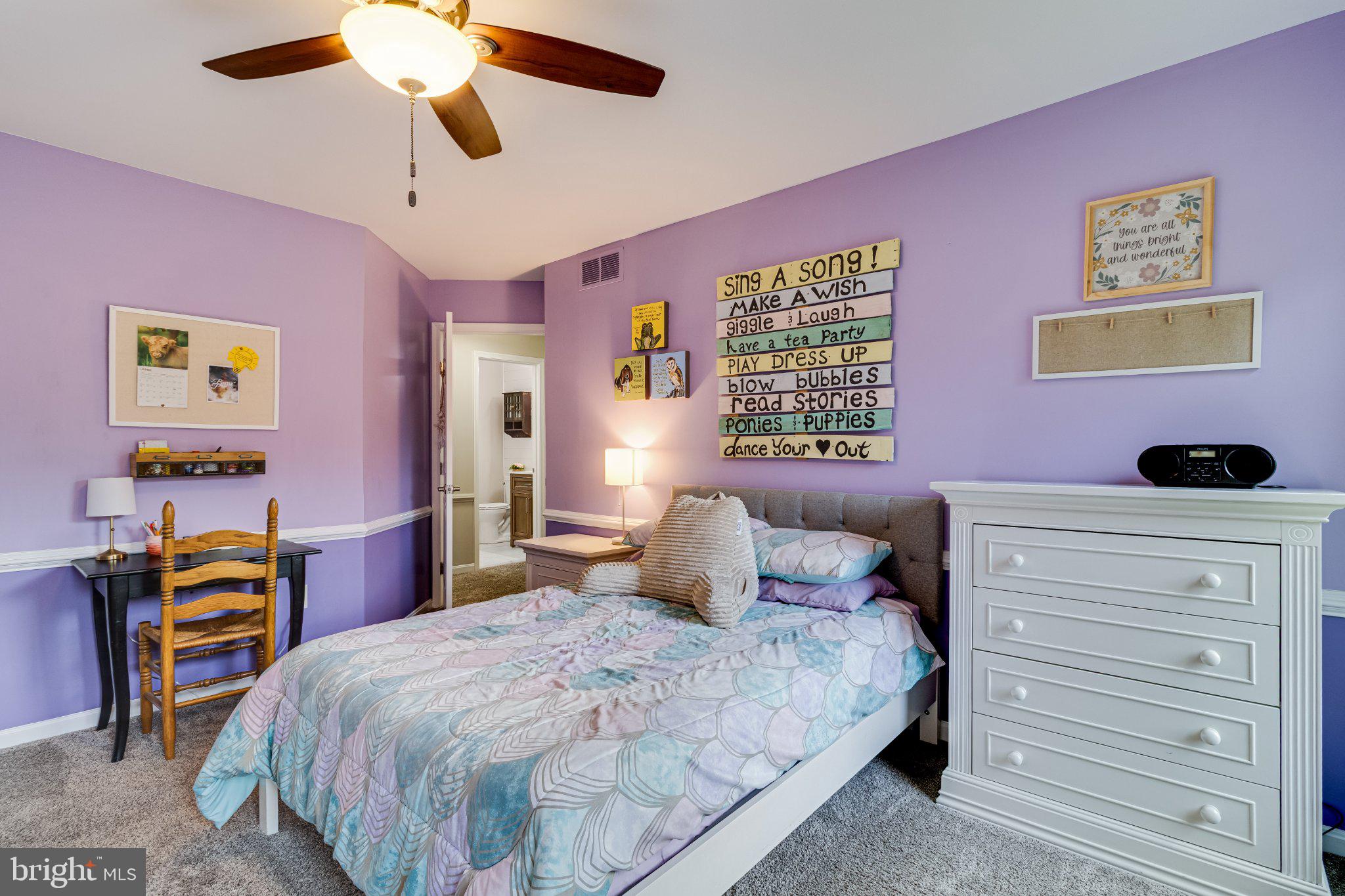 PEACH BLOSSOM FARM - Residential