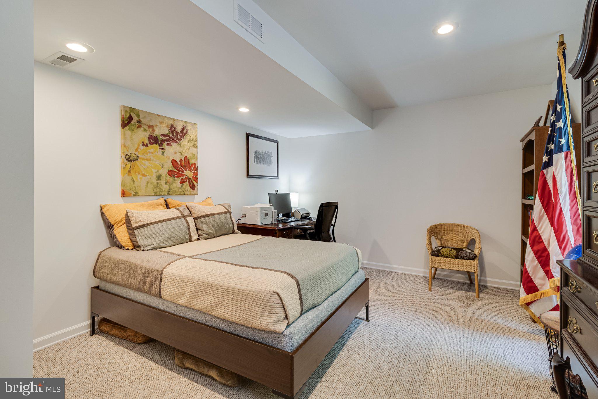 PEACH BLOSSOM FARM - Residential