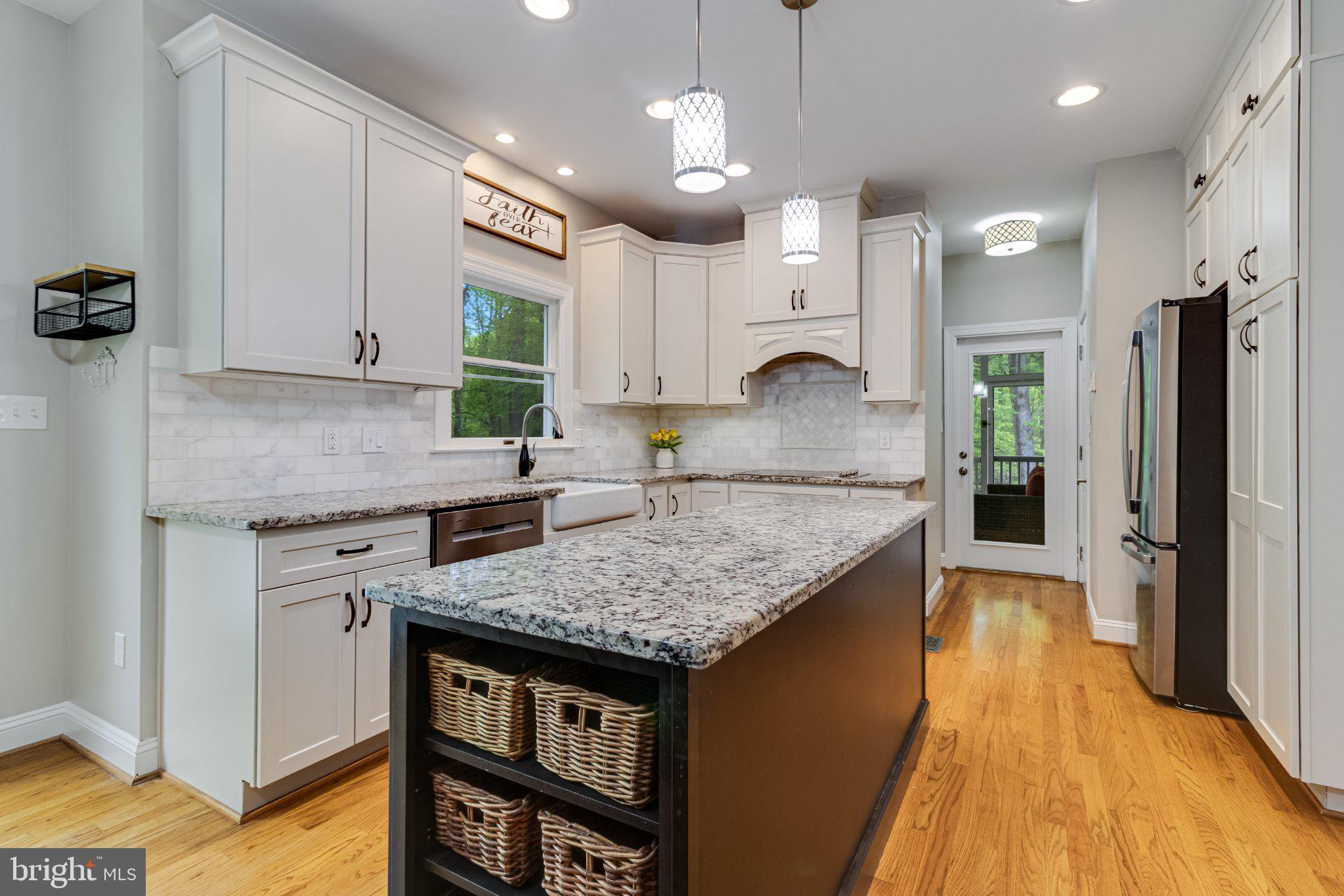 PEACH BLOSSOM FARM - Residential