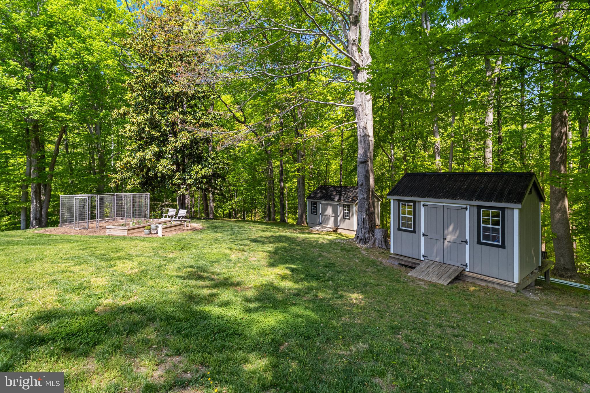 PEACH BLOSSOM FARM - Residential