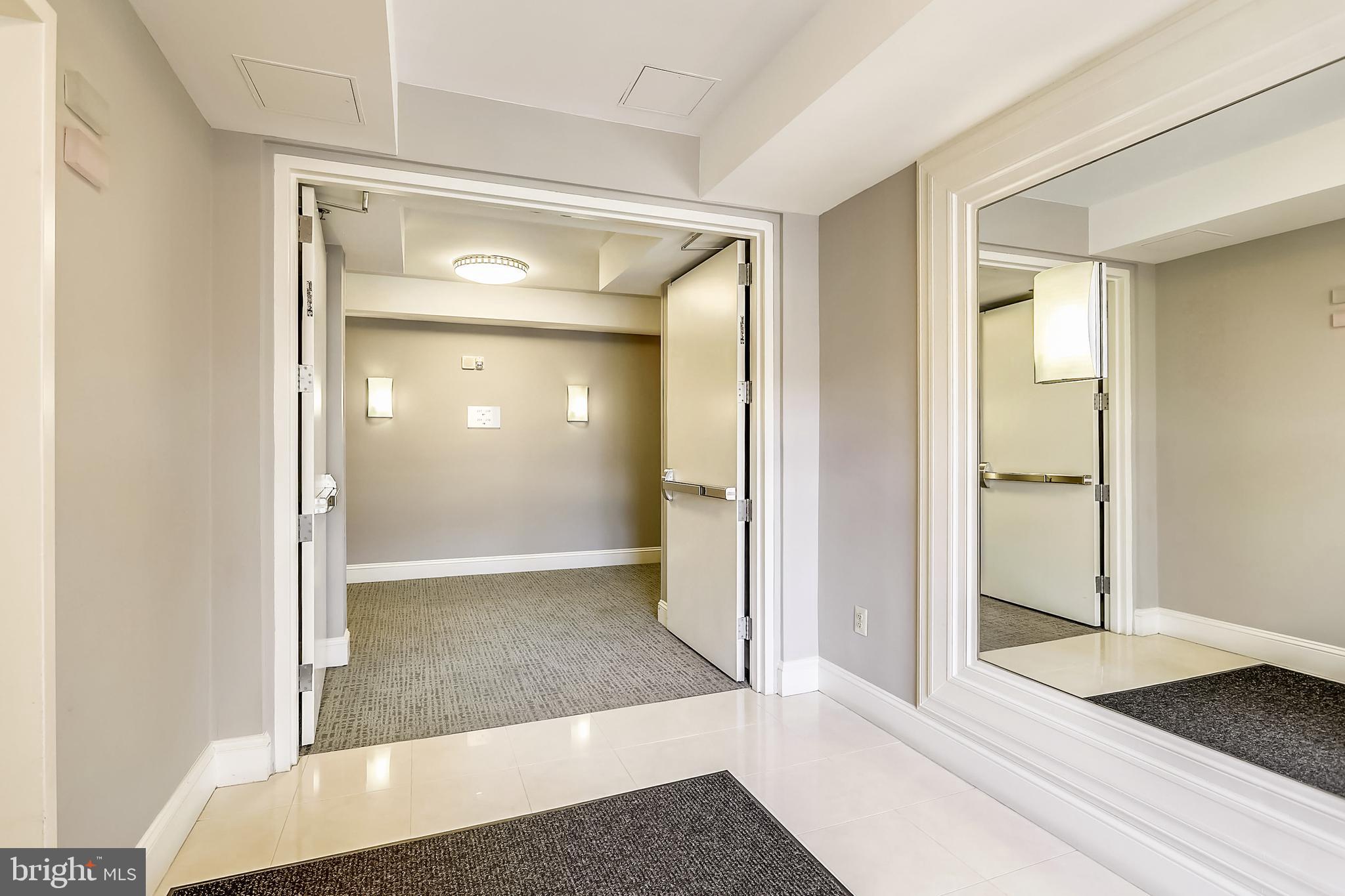 THE ROYALTON - Residential Lease