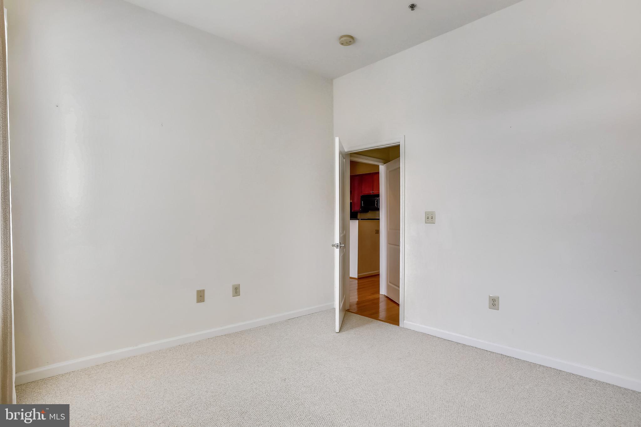 THE ROYALTON - Residential Lease