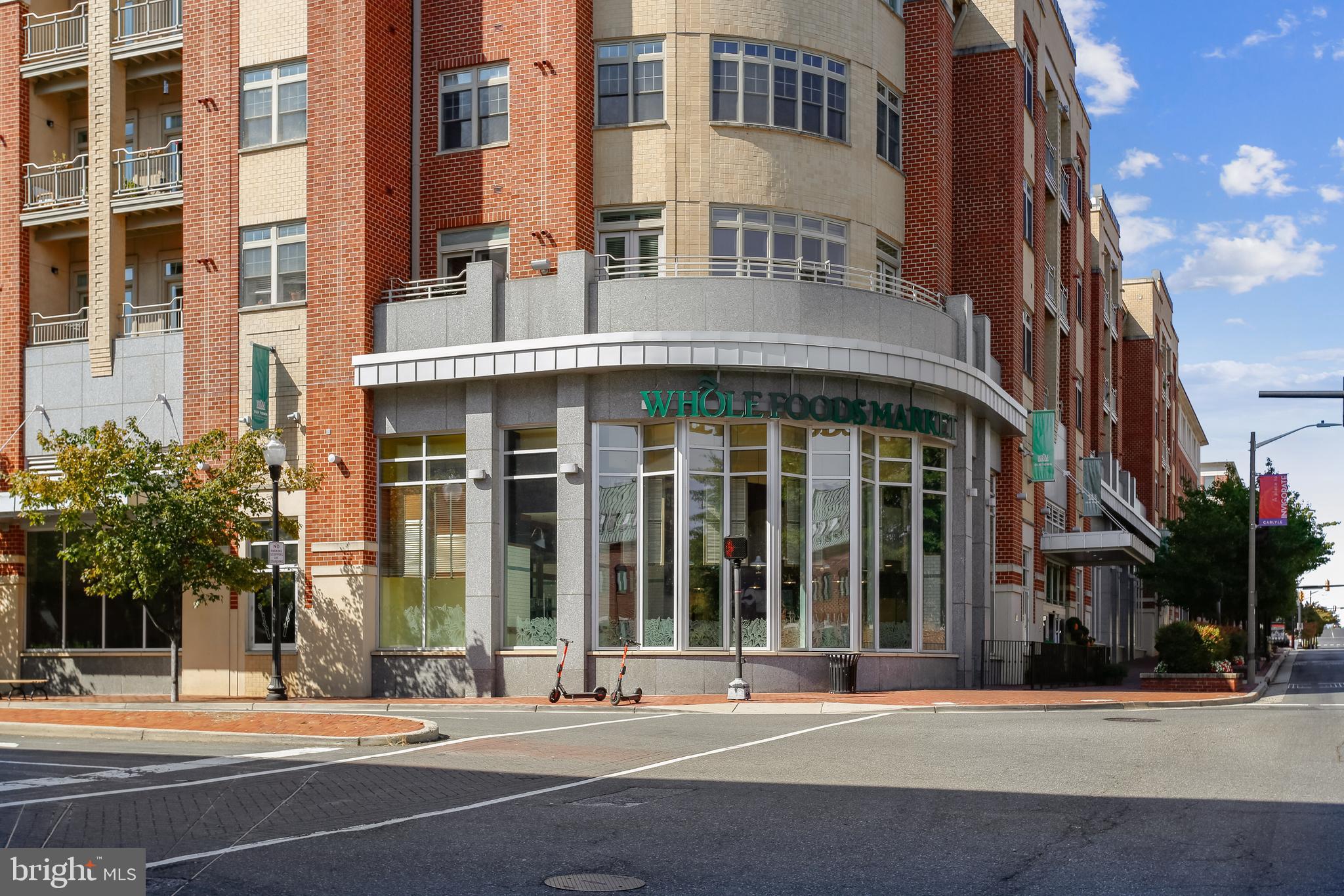 THE ROYALTON - Residential Lease