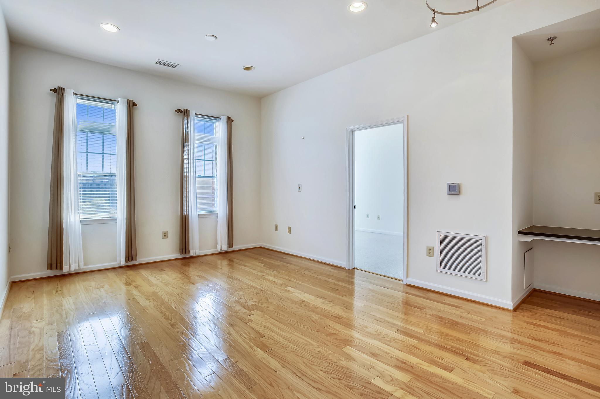 THE ROYALTON - Residential Lease