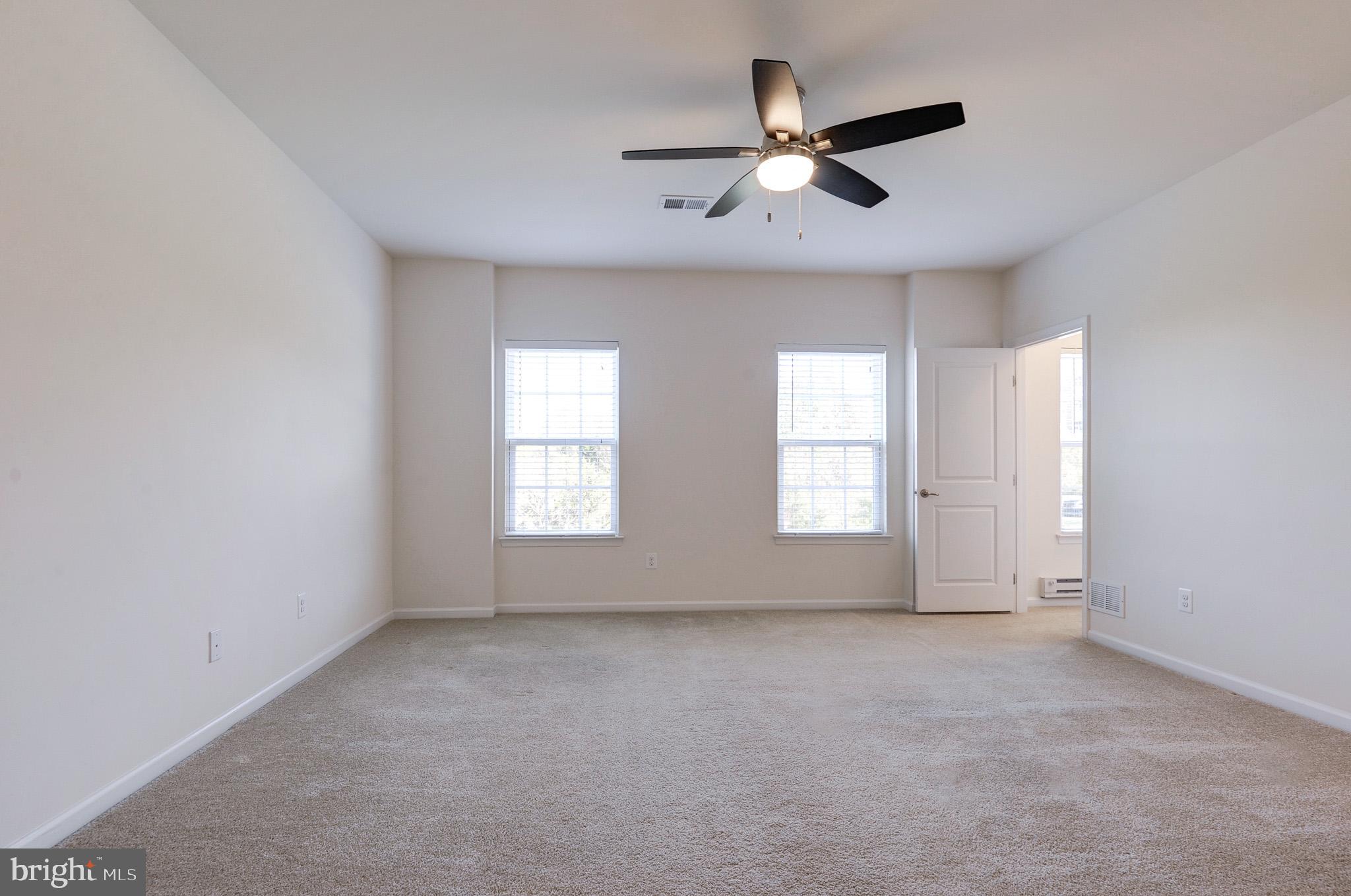 DISCOVERY SQUARE - Residential Lease