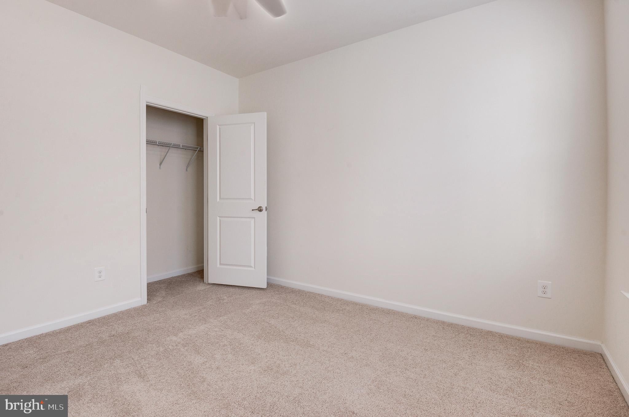 DISCOVERY SQUARE - Residential Lease