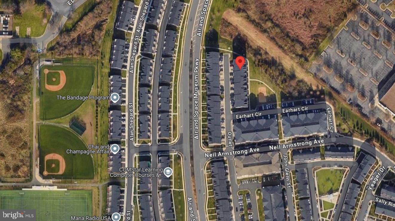 DISCOVERY SQUARE - Residential Lease