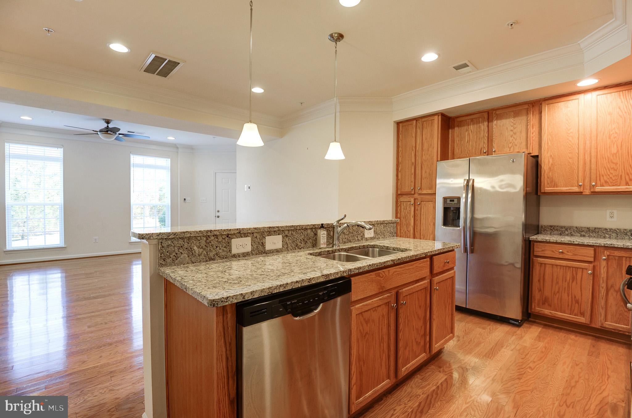 DISCOVERY SQUARE - Residential Lease